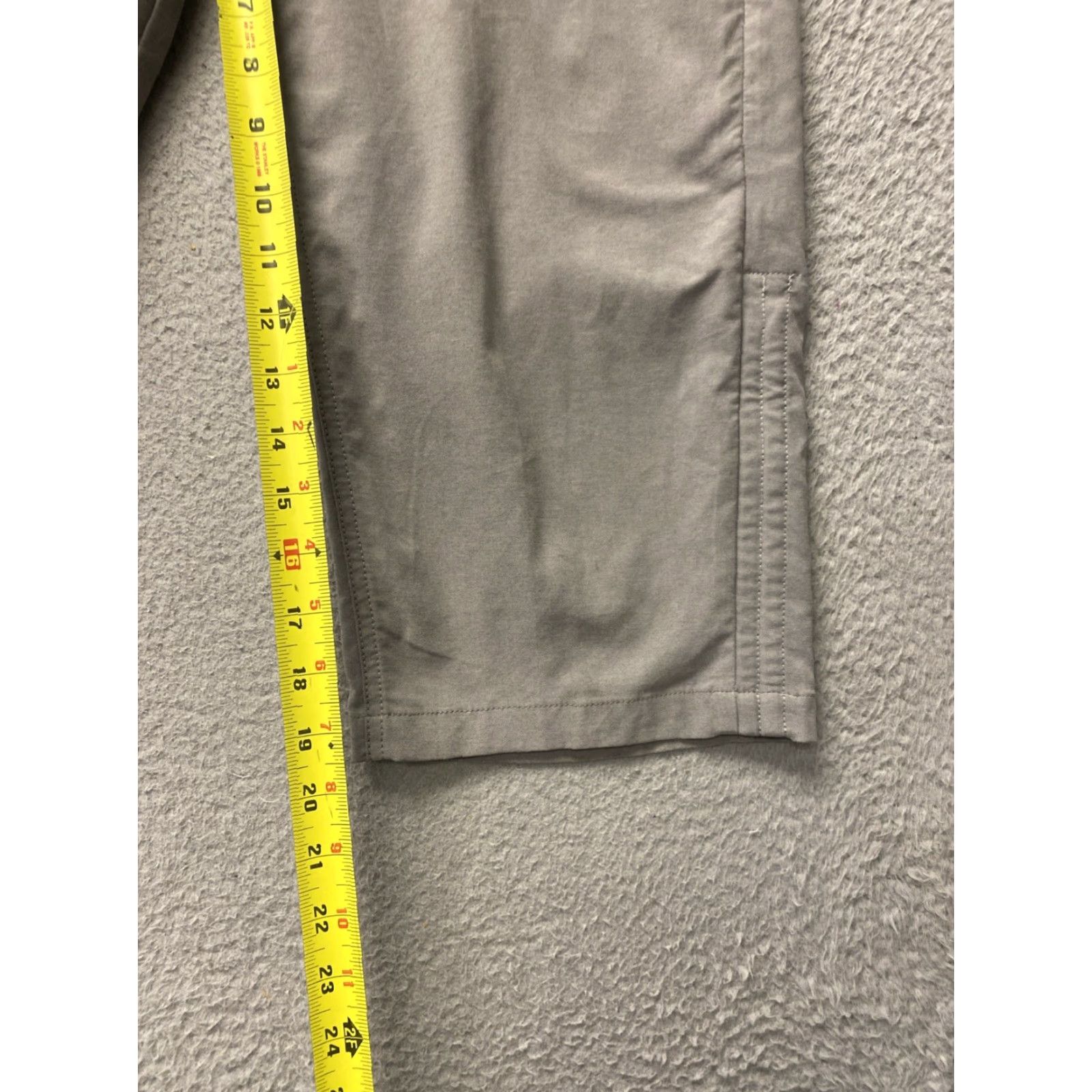 Vintage Kuhl Capri Pants 12 Gray Drawstrings Pockets Hiking Outdoor Camping Casual Travel Workwear Womens Size 34" / US 12 / IT 48 - 5 Thumbnail