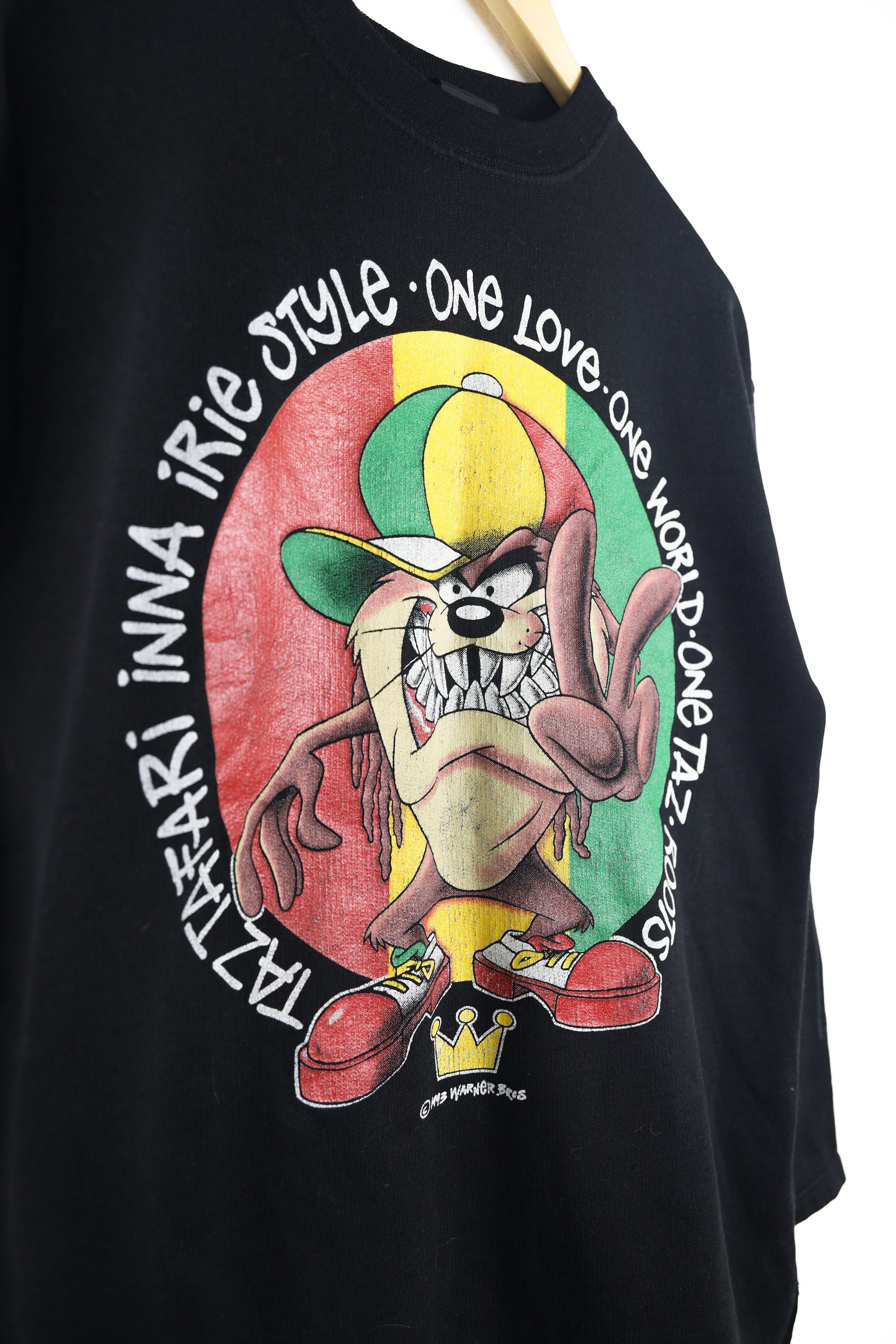 Bob Marley Vintage 1993 Warner Bros Tasmanian Devil Graphic LS T-shirt Size US M / EU 48-50 / 2 - 5 Thumbnail