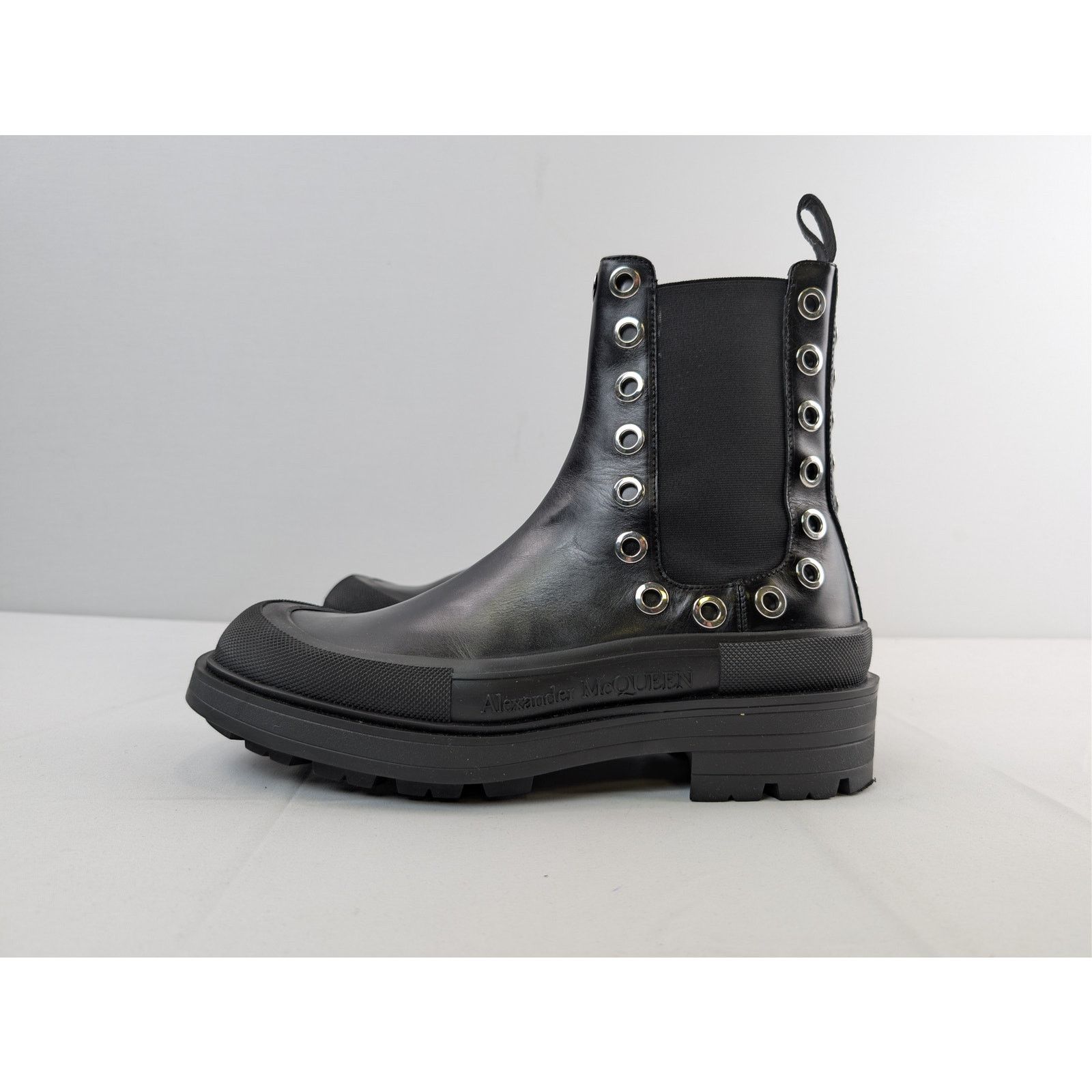 Alexander McQueen o1rshd1 Hardware Shoe Chelsea Boots in Black/Silver Size US 11 / EU 44 - 12 Thumbnail