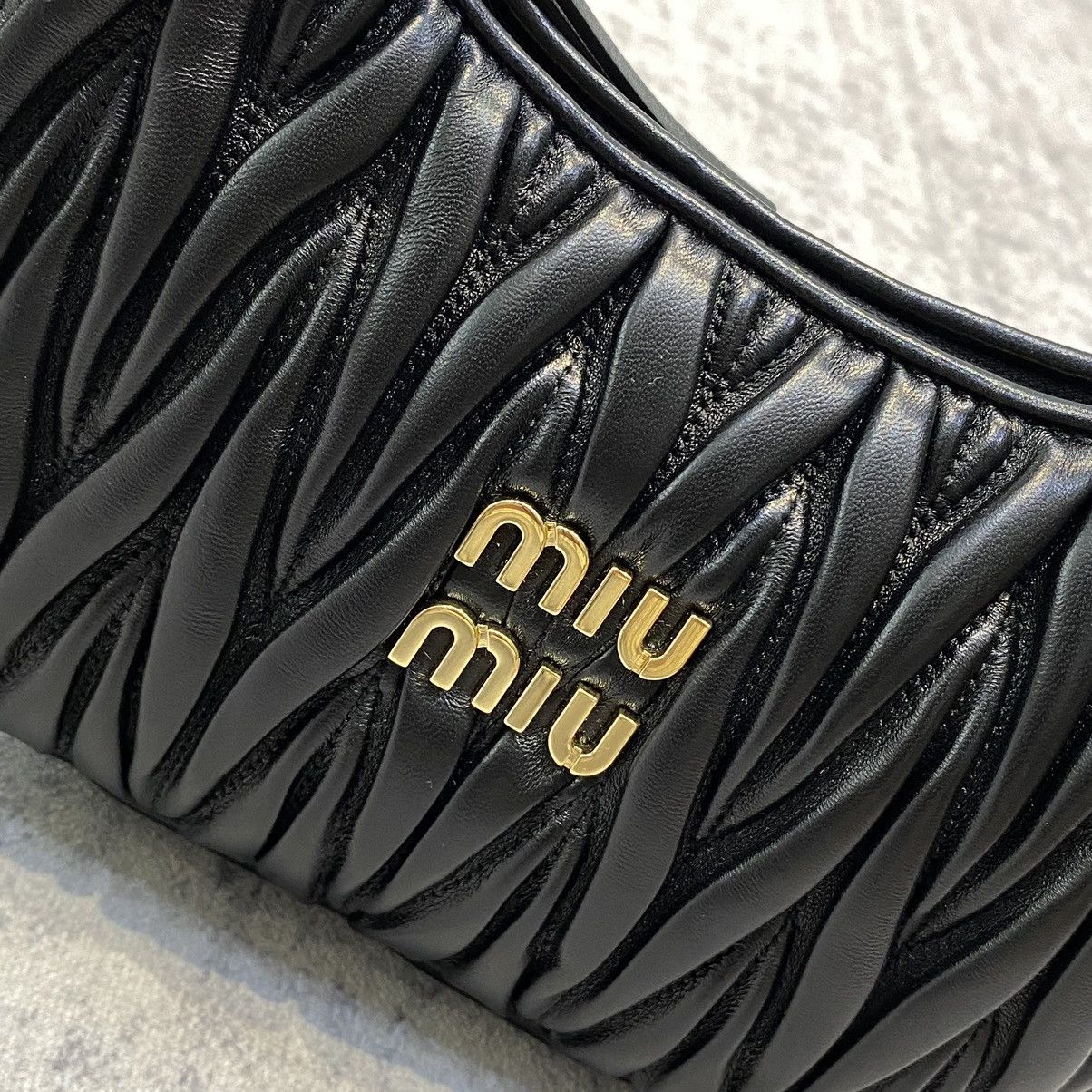 Miu Miu MIU MIU Wander Matelassé Nappa Leather Small Hobo Bag BLACK Size ONE SIZE - 3 Thumbnail