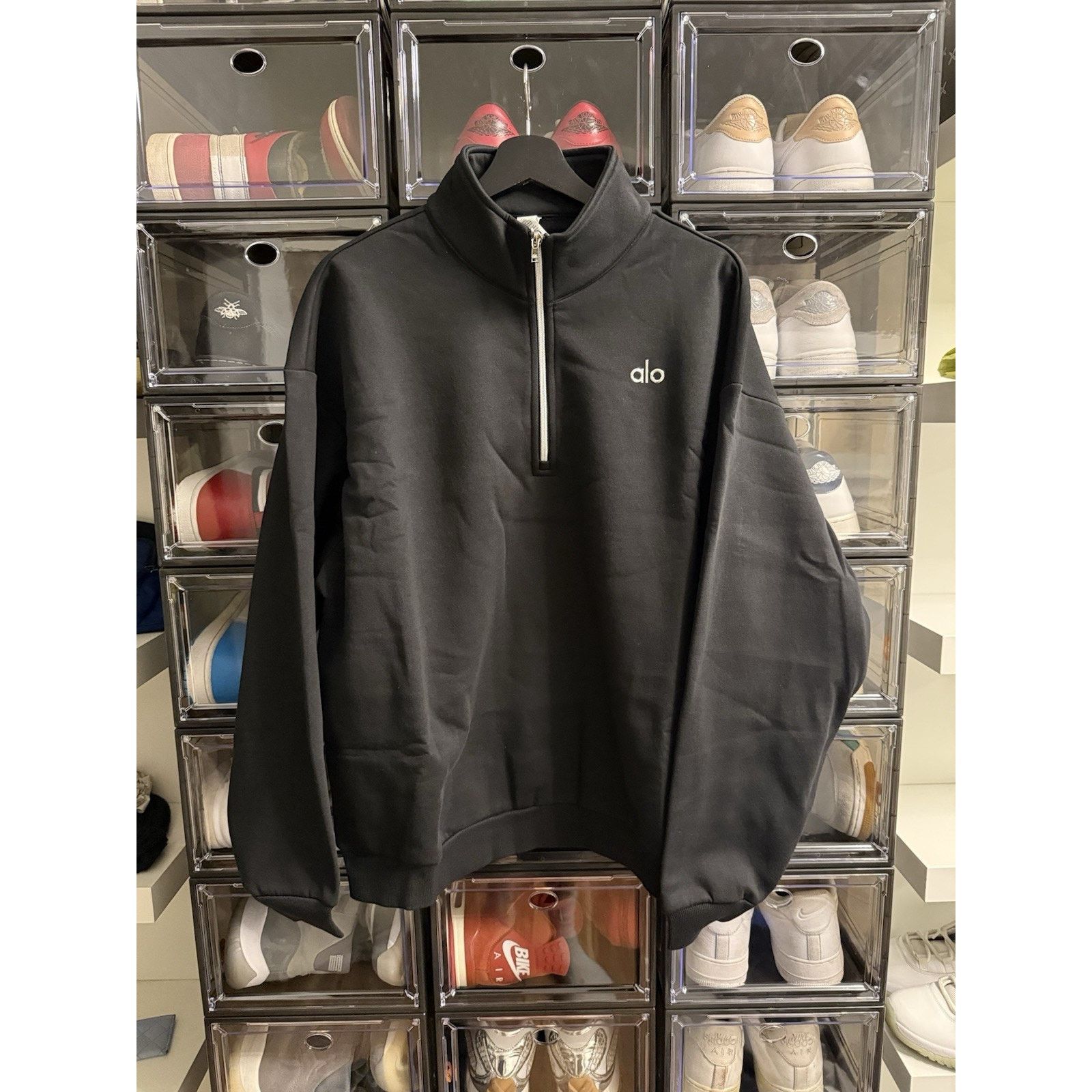 Alo ALO Accolade 1/4 Zip Pullover Mens Black Size US L / EU 52-54 / 3 - 1 Thumbnail