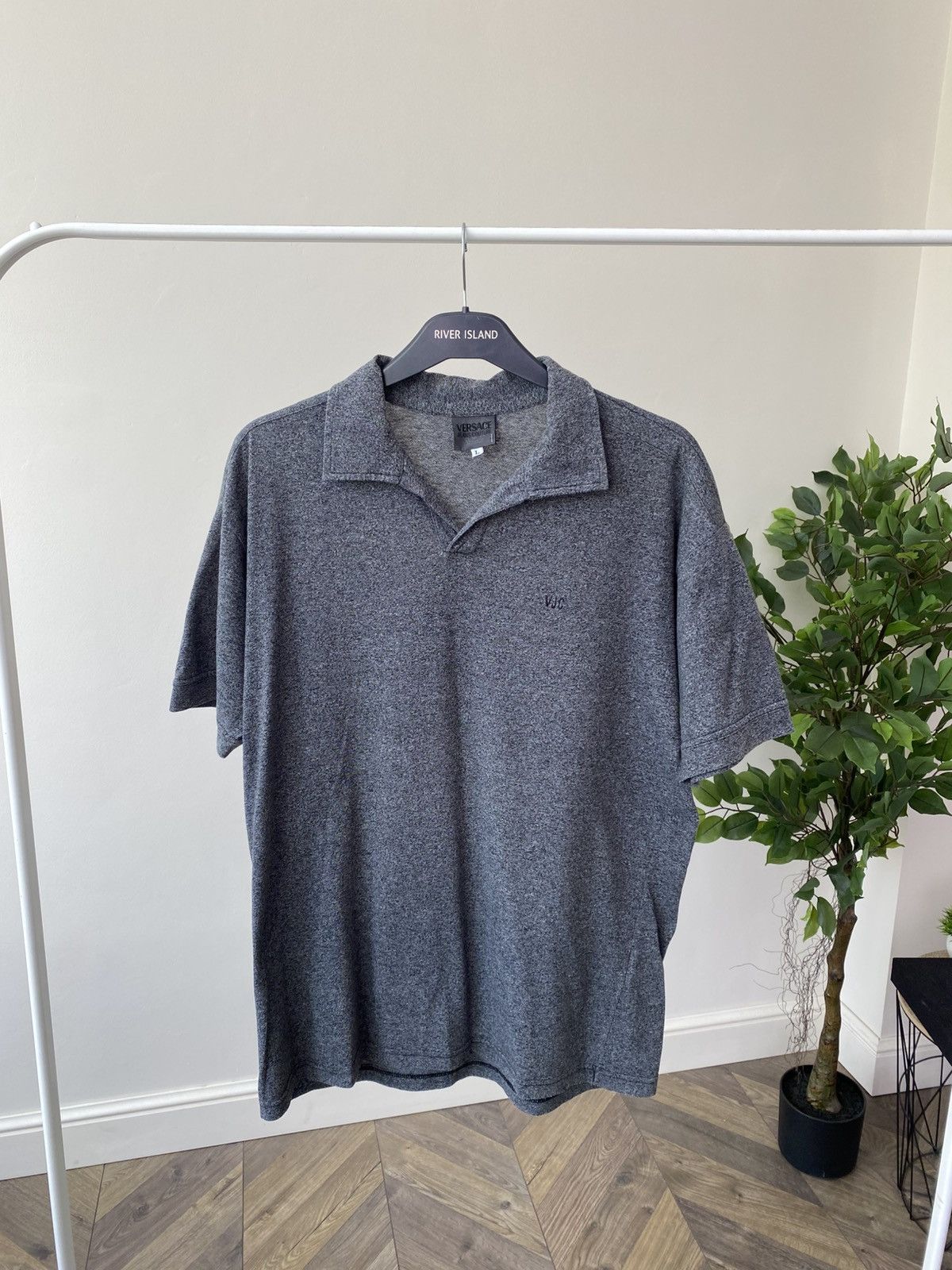 Designer × Versace × Vintage Vintage Versace Classic V2 polo T-Shirt Size US L / EU 52-54 / 3 - 2 Thumbnail
