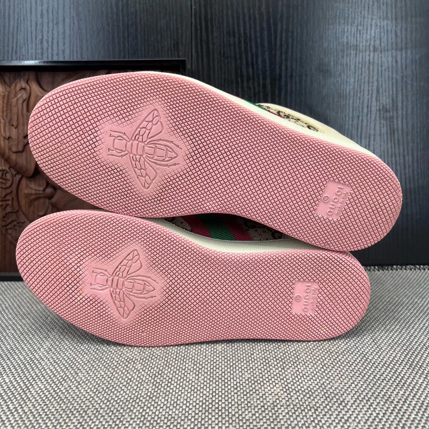 Gucci Gucci W/B/P Distressed 35 MINT Sneakers Size US 4 / IT 34 - 7 Thumbnail