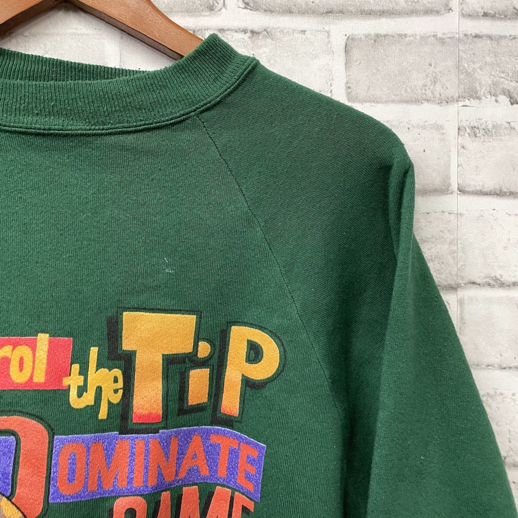 Hanes VINTAGE Hanes Activewear Basketball Green Crewneck Sweatshirt Men XL Size US XL / EU 56 / 4 - 2 Thumbnail