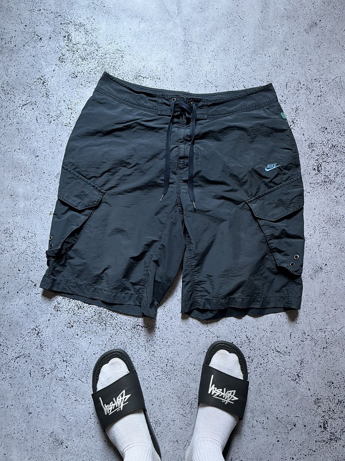 Nike × Vintage Vintage Nike Nylon Cargo Shorts Big Logo Y2K USA Drill Size US 33 - 1 Thumbnail