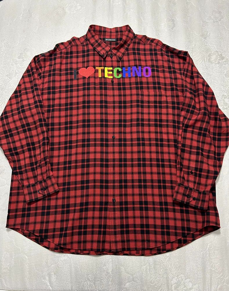 Balenciaga Balenciaga size 41 I love the electronic logo plaid red shi Size US XS / EU 42 / 0 - 1 Thumbnail