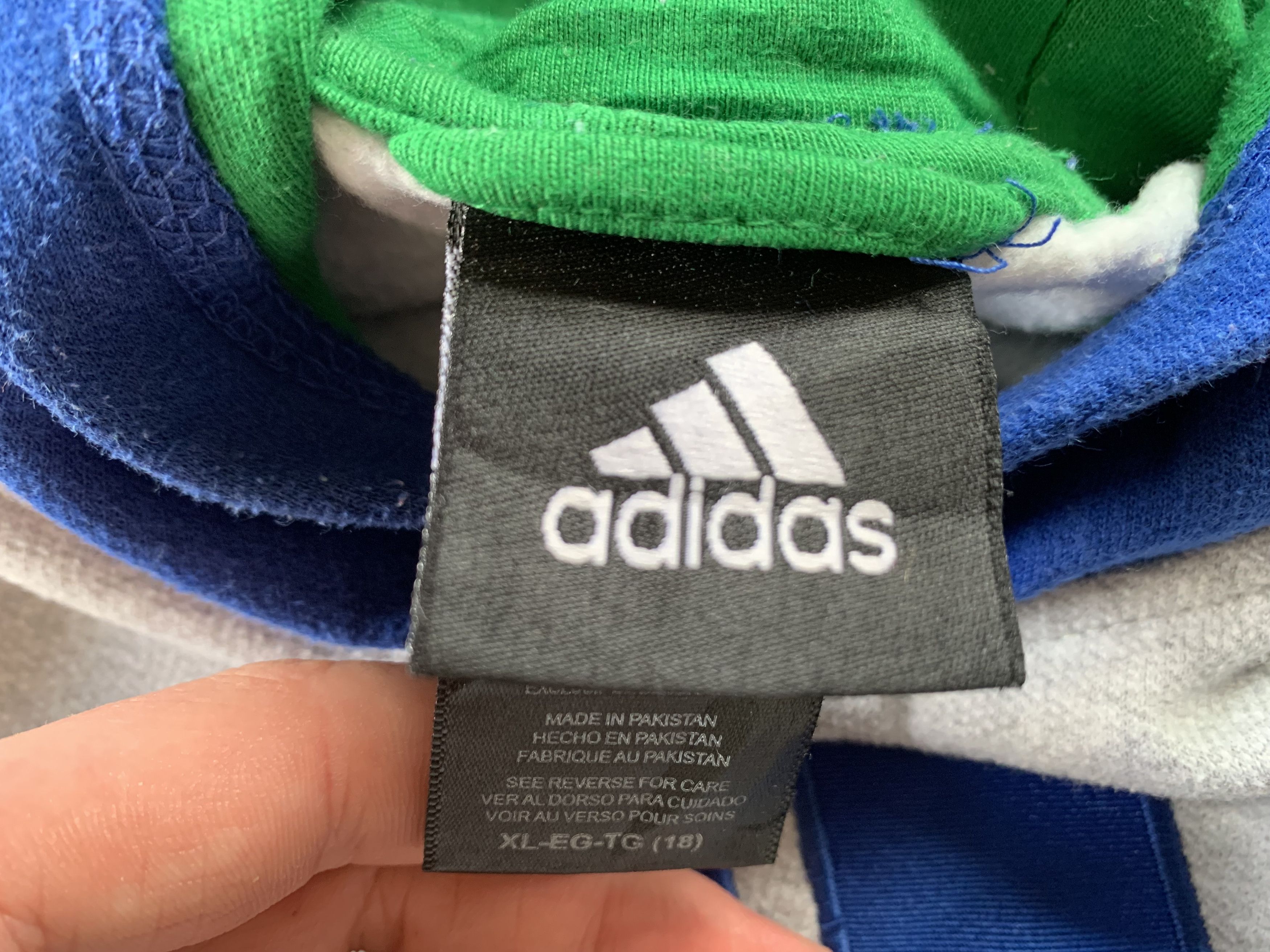 Adidas × Vintage Adidas Center Logo Cotton Vintage Hoodie Size US S / EU 44-46 / 1 - 5 Thumbnail
