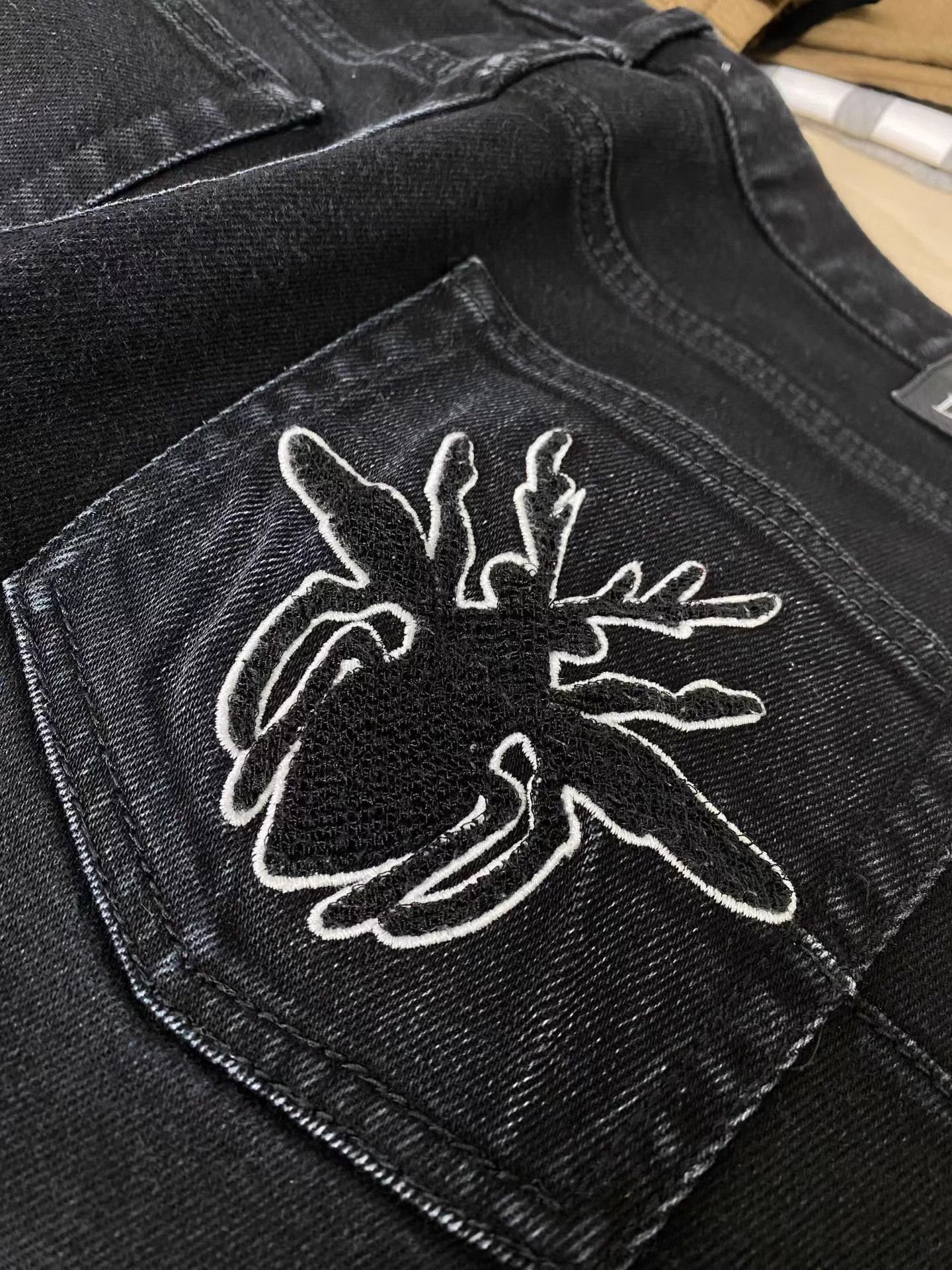 Dior DIOR flocked bee logo jeans W29 Size 29" - 4 Thumbnail