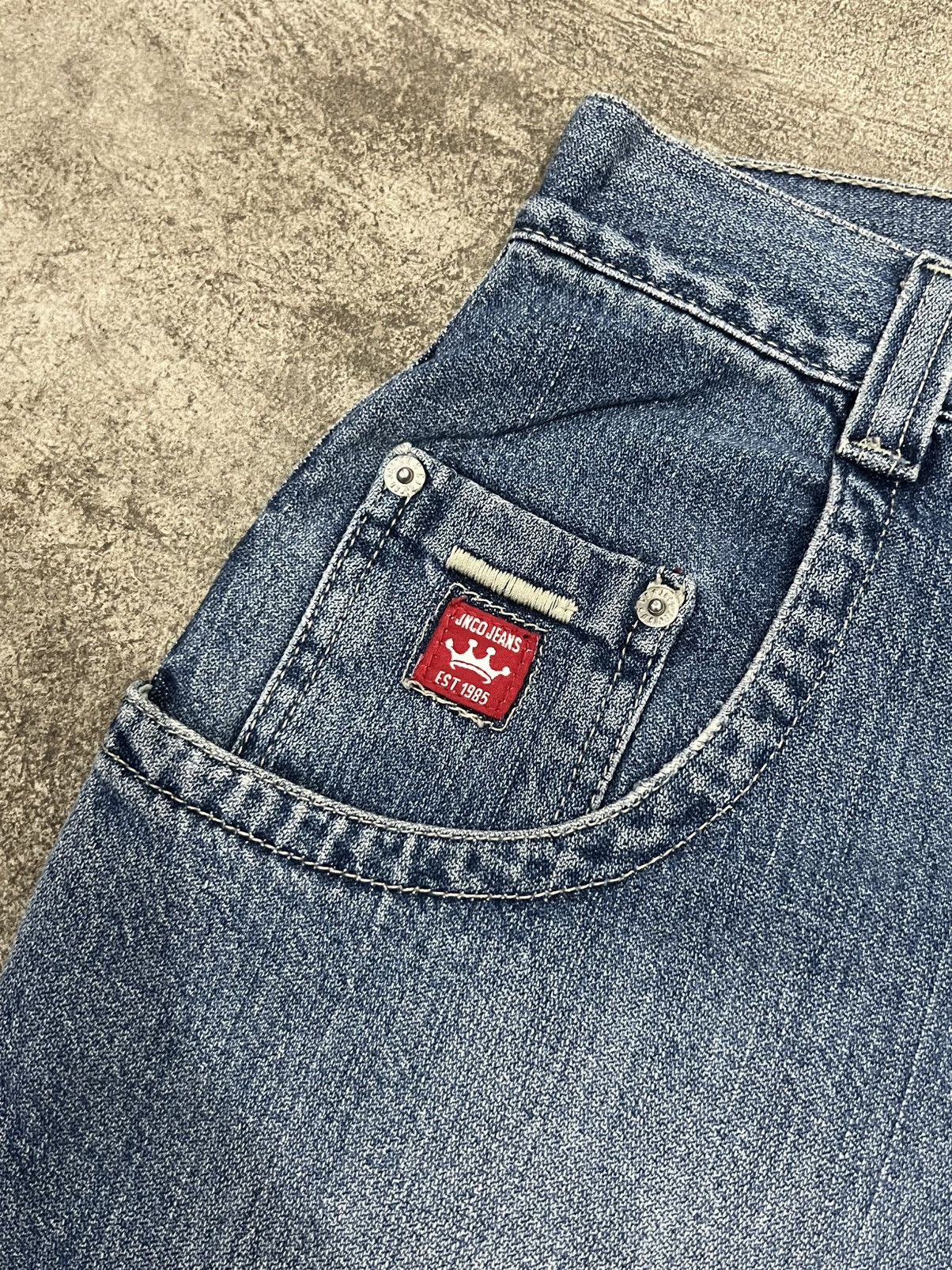 JNCO Rare Vintage Jnco Big Pocket Tribal Design Denim Jorts Size US 30 / EU 46 - 4 Thumbnail