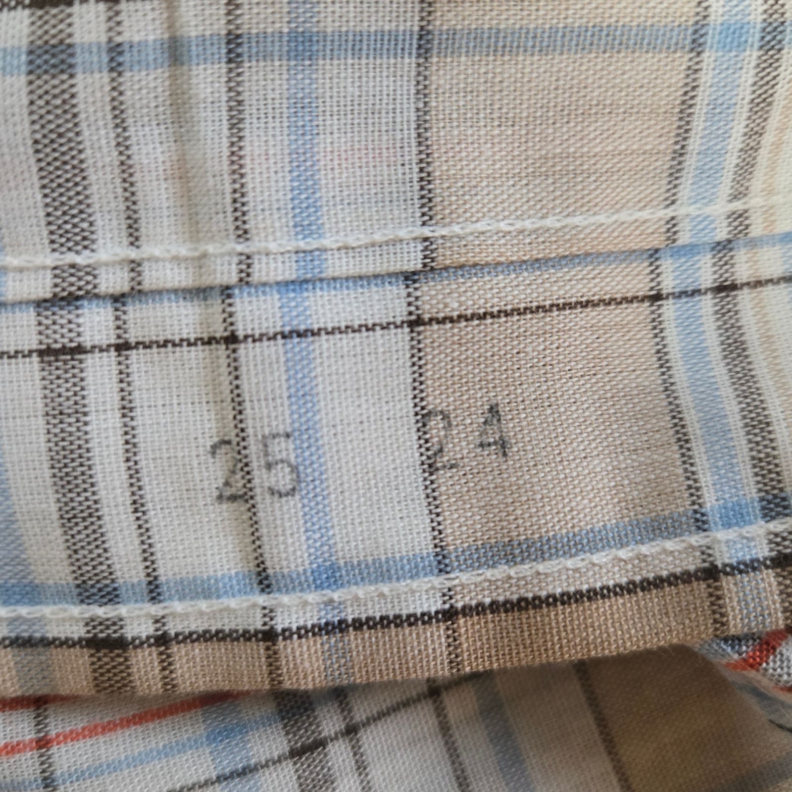Levi's 70s Levi's Plaid Button Down XS Size US XS / EU 42 / 0 - 5 Thumbnail