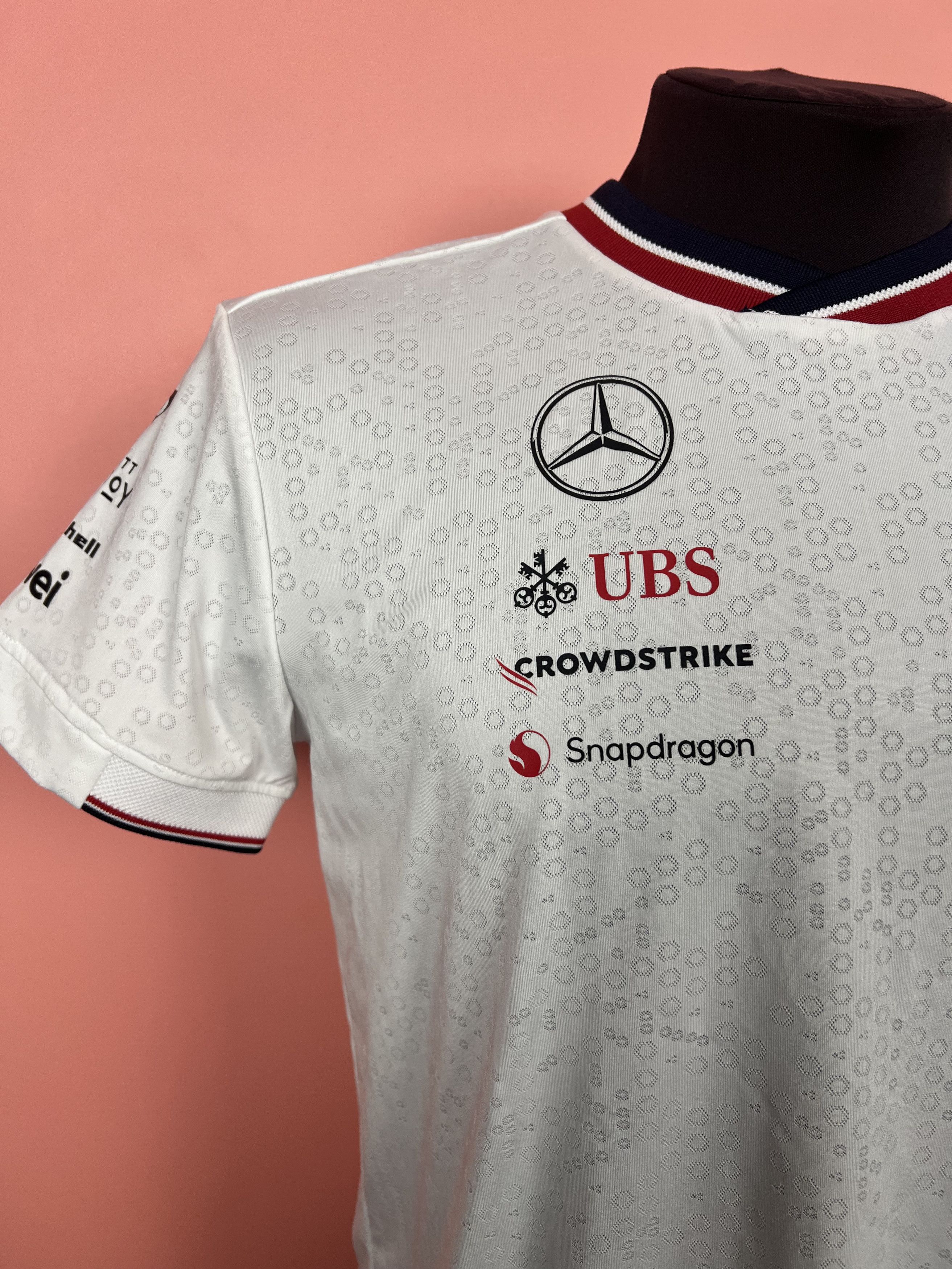 Mercedes-Benz Peronas Mercedes-benz amg tee shirt TH tommy hilfiger Size US M / EU 48-50 / 2 - 9 Thumbnail
