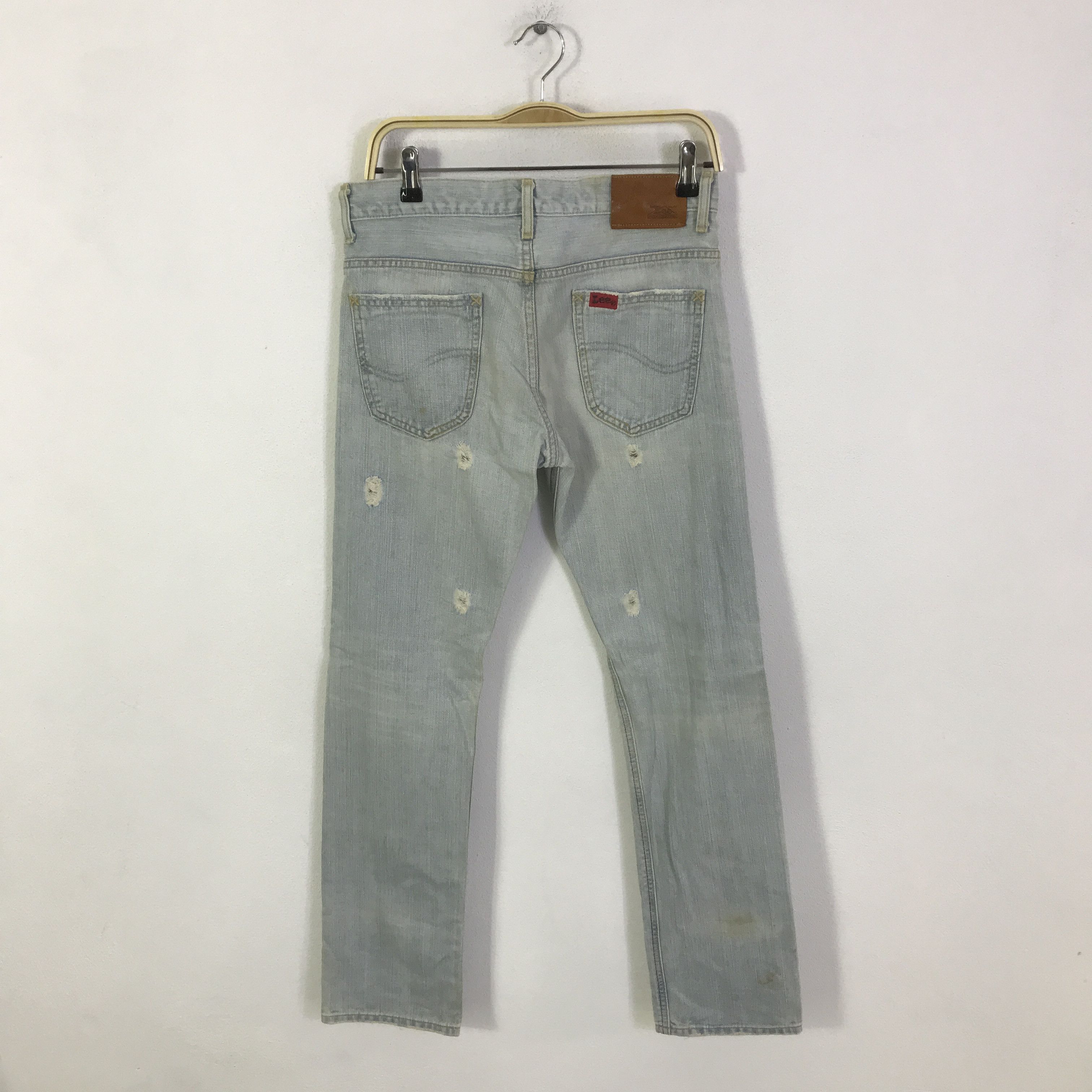 Lee Lee Light wash denim distressed denim pants K74B12 Size US 28 / EU 44 - 4 Thumbnail