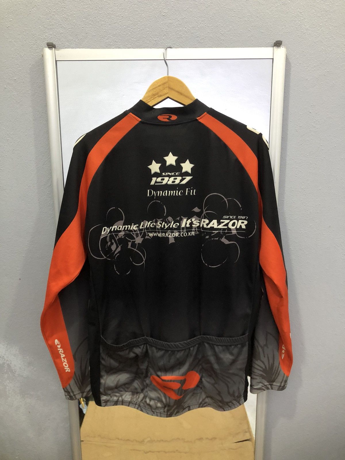 Japanese Brand Razor cycling jersey with 3 rear pocket Size US XL / EU 56 / 4 - 10 Thumbnail