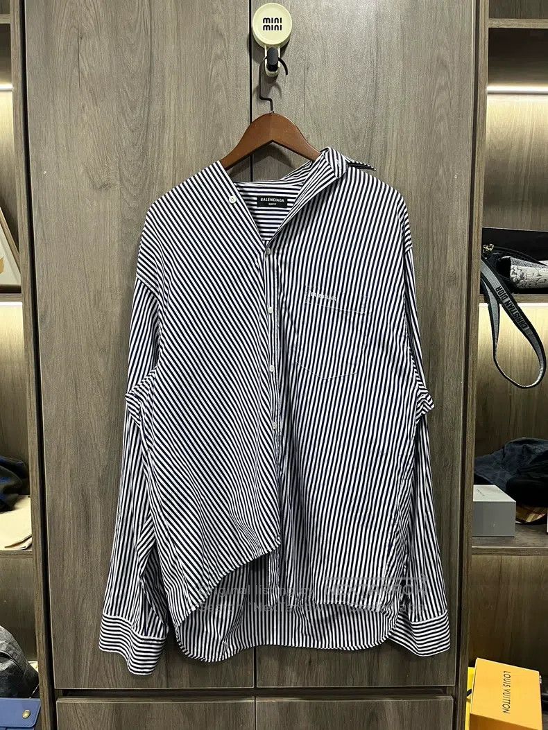 Balenciaga Balenciaga Striped Loose Shirt Size US XXS / EU 40 - 1 Thumbnail