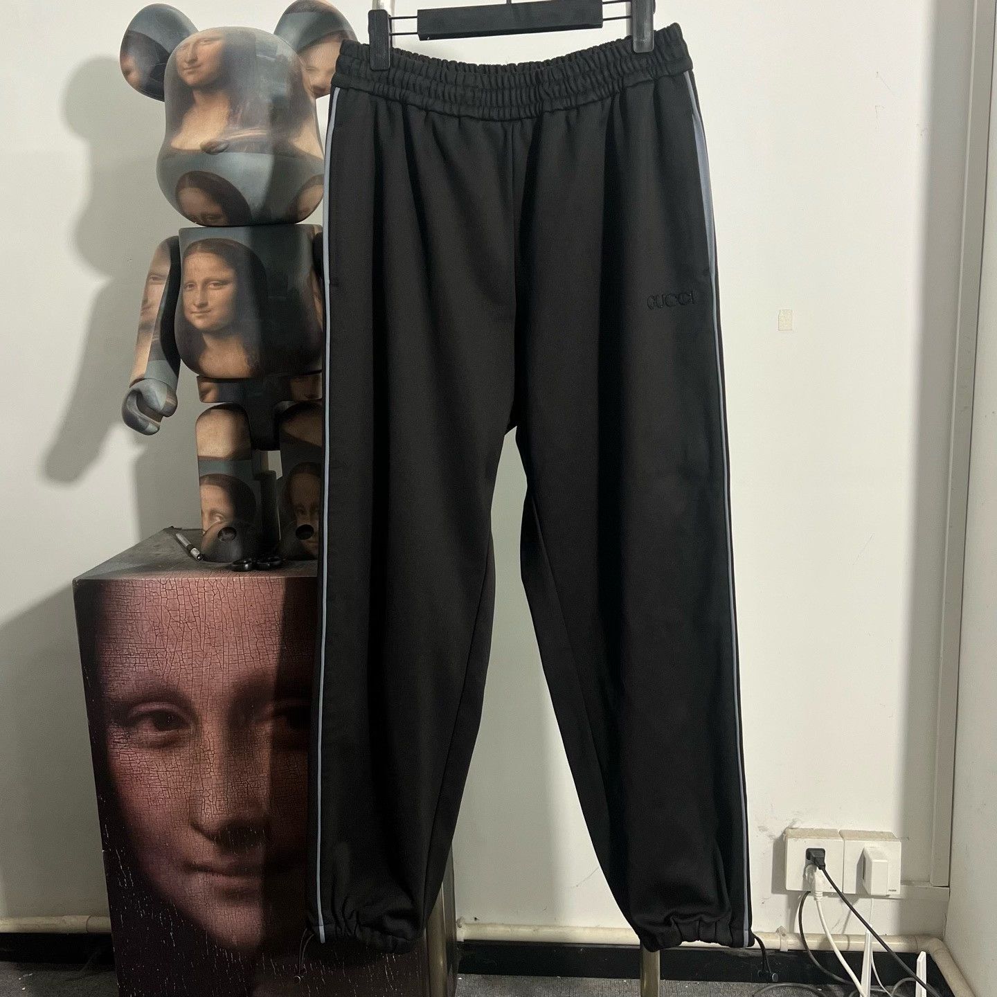 Gucci Gucci Black Casual Pants 30 Men Size US 30 / EU 46 - 1 Thumbnail