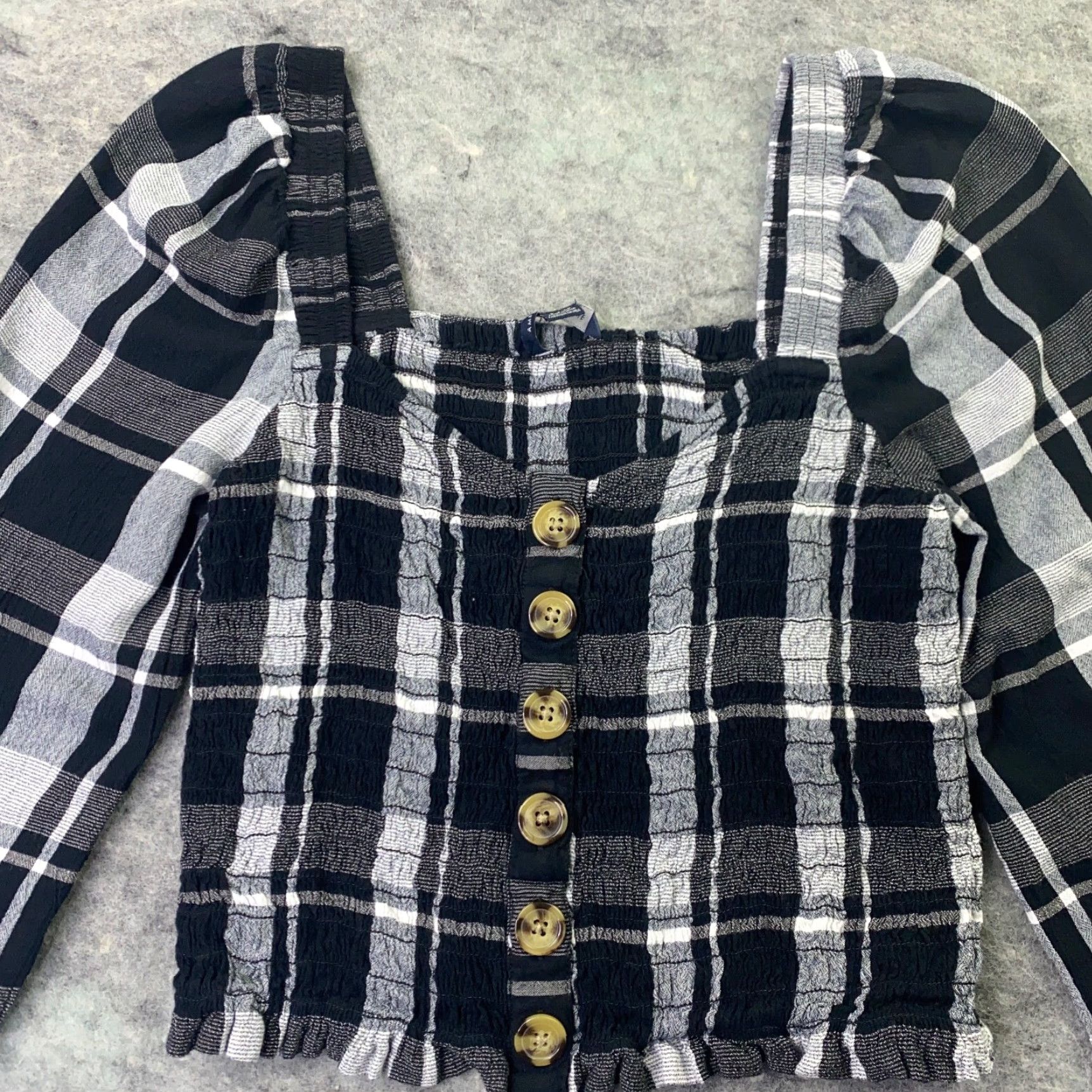 American Eagle Outfitters American Eagle Womens Shirt Small Black Plaid Cropped Balloon Sleeve Viscose Size S / US 4 / IT 40 - 2 Thumbnail