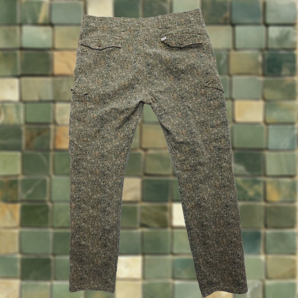 Levi's Levi's Slim Straight Cargo Pants Desert Camo Mens 36 x 32 (Actual 29" Ins) Twill Size US 36 / EU 52 - 1 Thumbnail