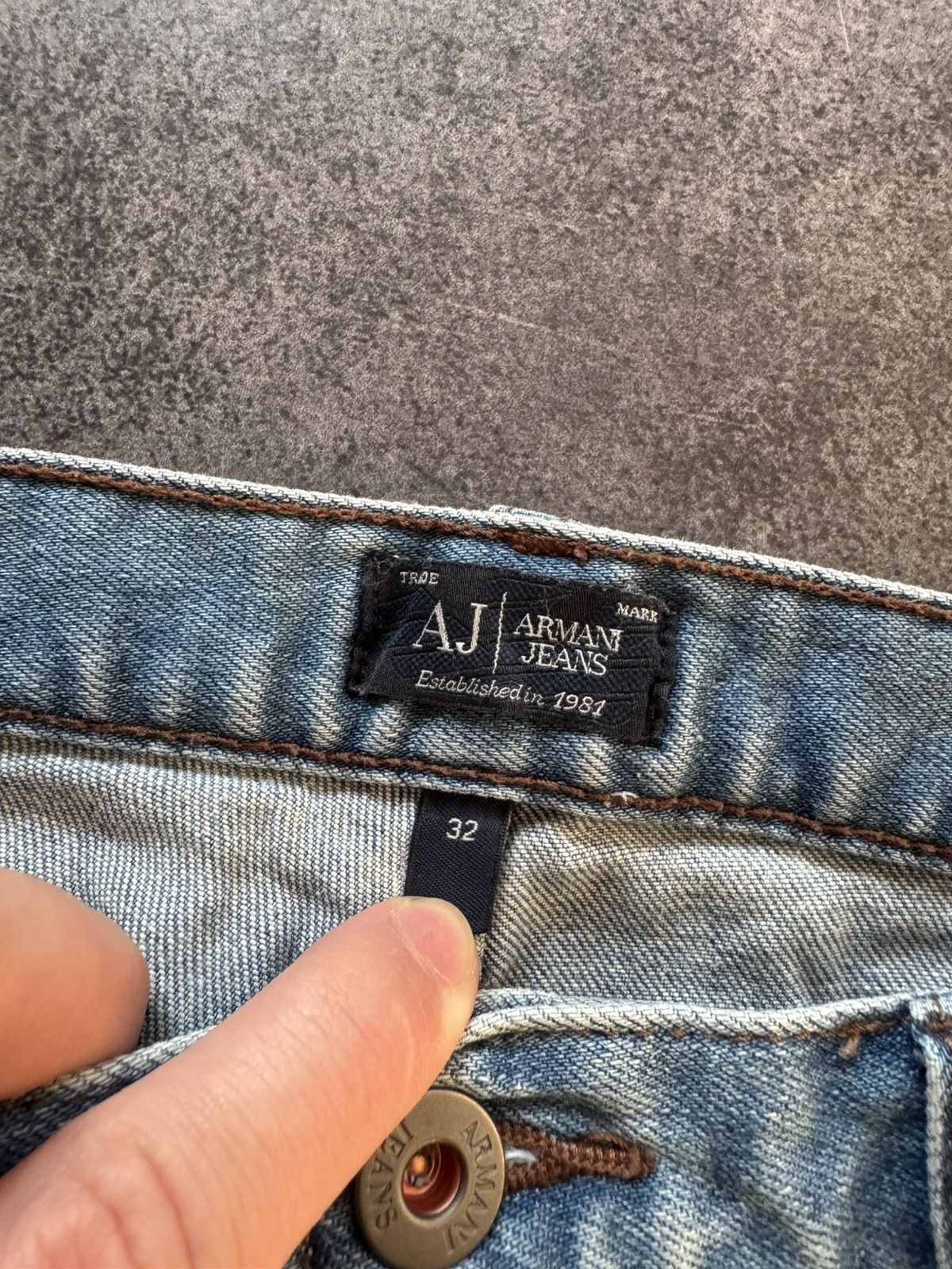 Armani ARMANI VINTAGE METAL LOGO JEANS IF SIX WAS NINE LGB GLAMOUR Size US 32 / EU 48 - 9 Thumbnail