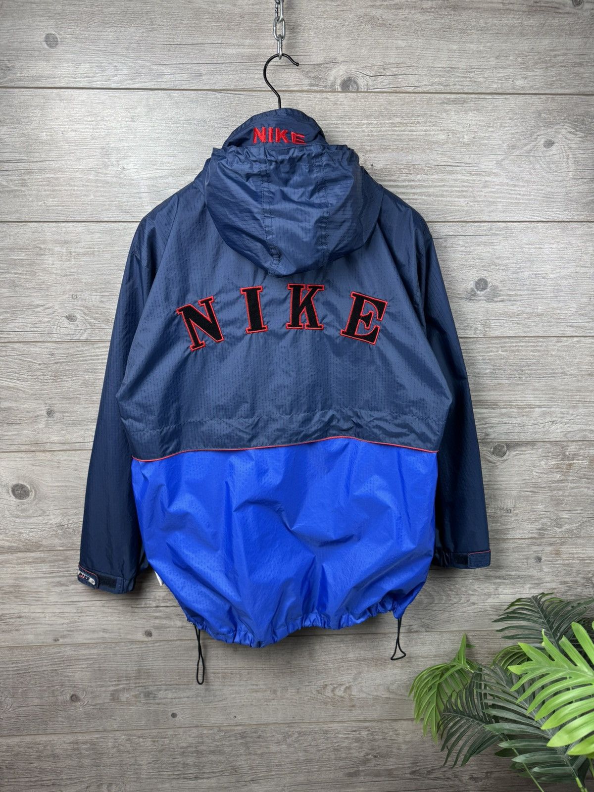 Vintage NIKE VINTAGE JACKET 90s SIZE M Size US M / EU 48-50 / 2 - 3 Thumbnail