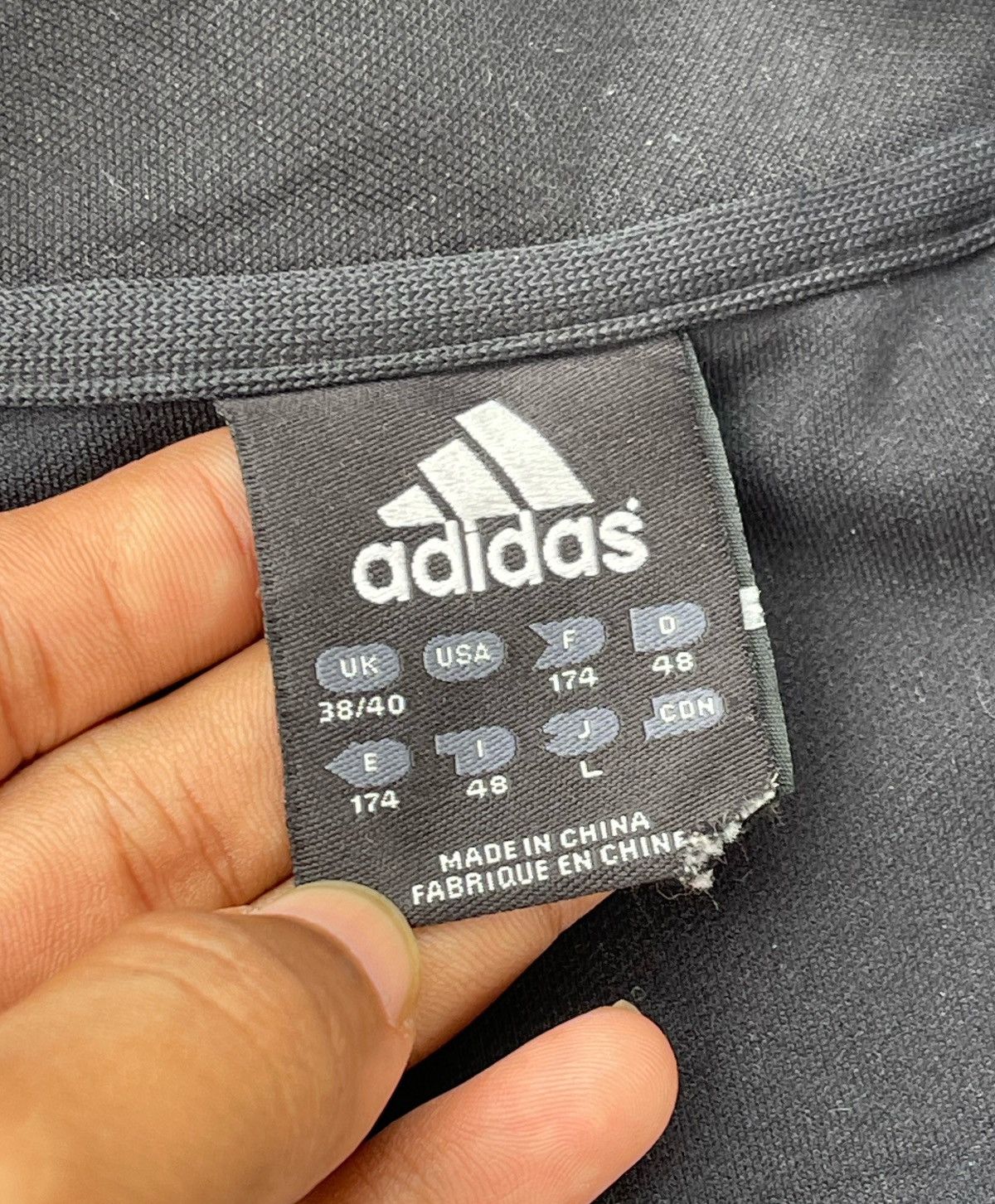Adidas × Vintage 🔥Vintage Adidas Embroidered Logo Track Top Size US L / EU 52-54 / 3 - 10 Thumbnail