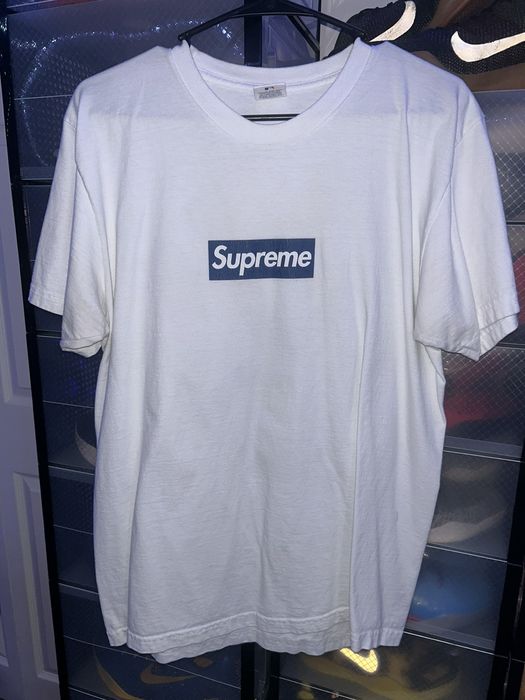 Supreme Supreme New York Yankees Box Logo Tee size Large | Grailed