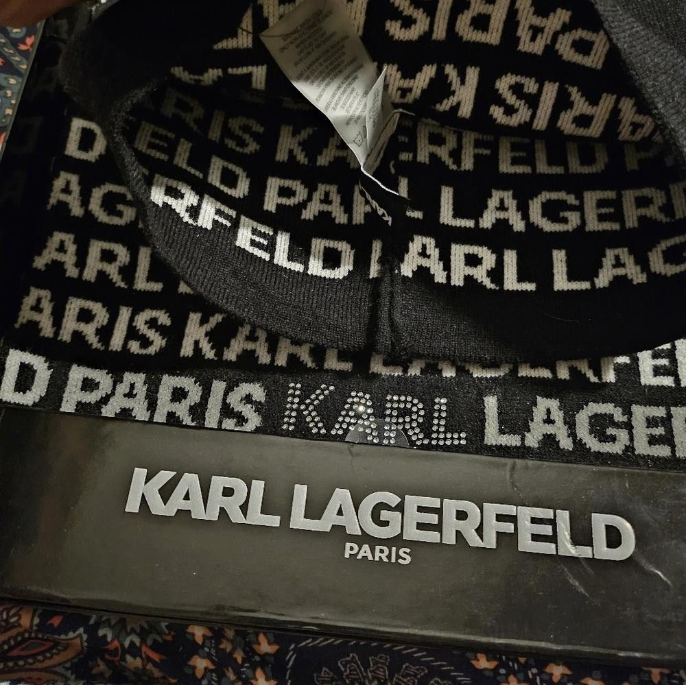 Karl Lagerfeld Karl Lagerfeld Paris Beanie Hat & Scarf- Blk/Wht NIB Size ONE SIZE - 3 Thumbnail