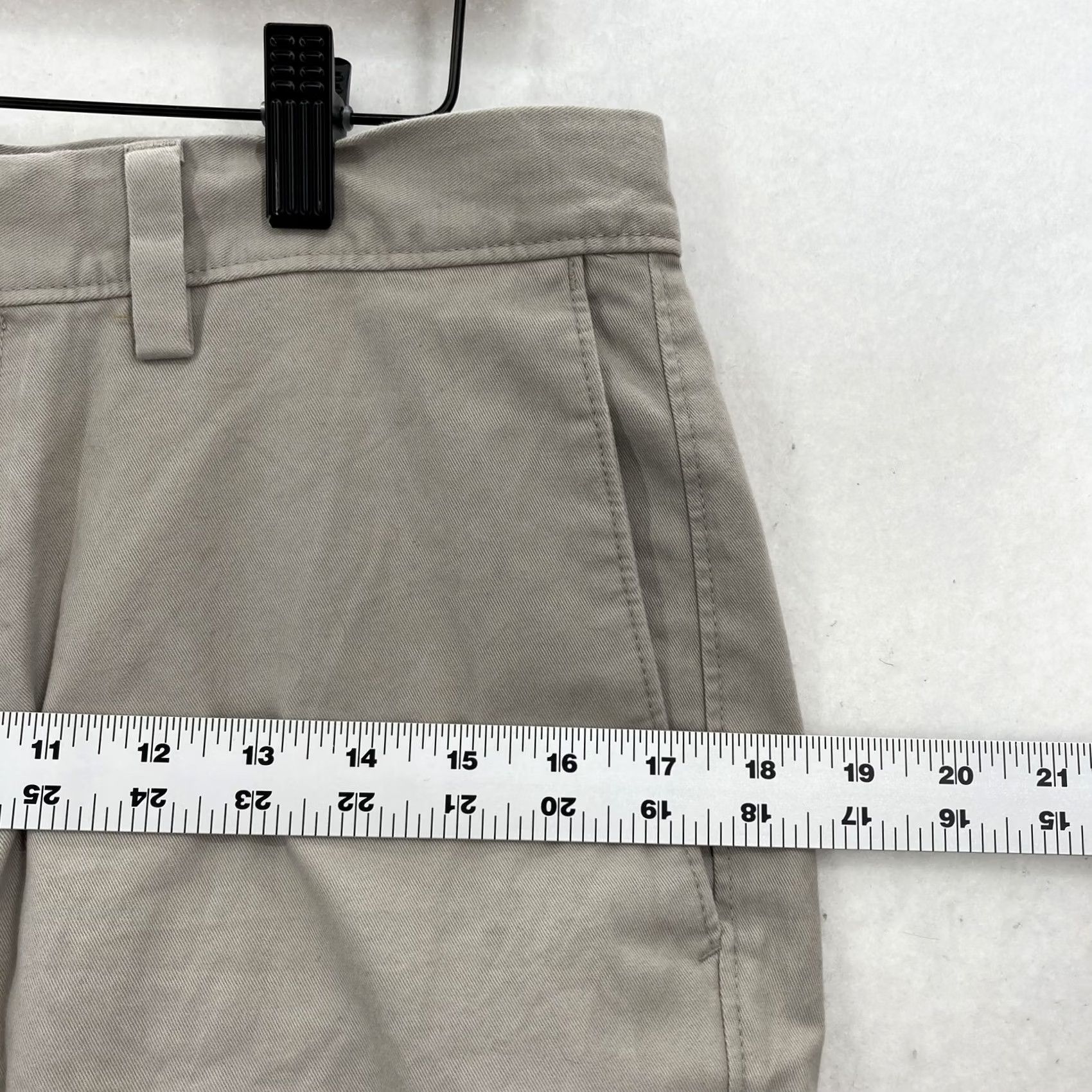 Banana Republic VINTAGE: Ban ana Republic Emerson Shorts Mens 30 Chino Flat Front Casual 513 Preppy NWT Size US 30 / EU 46 - 7 Thumbnail