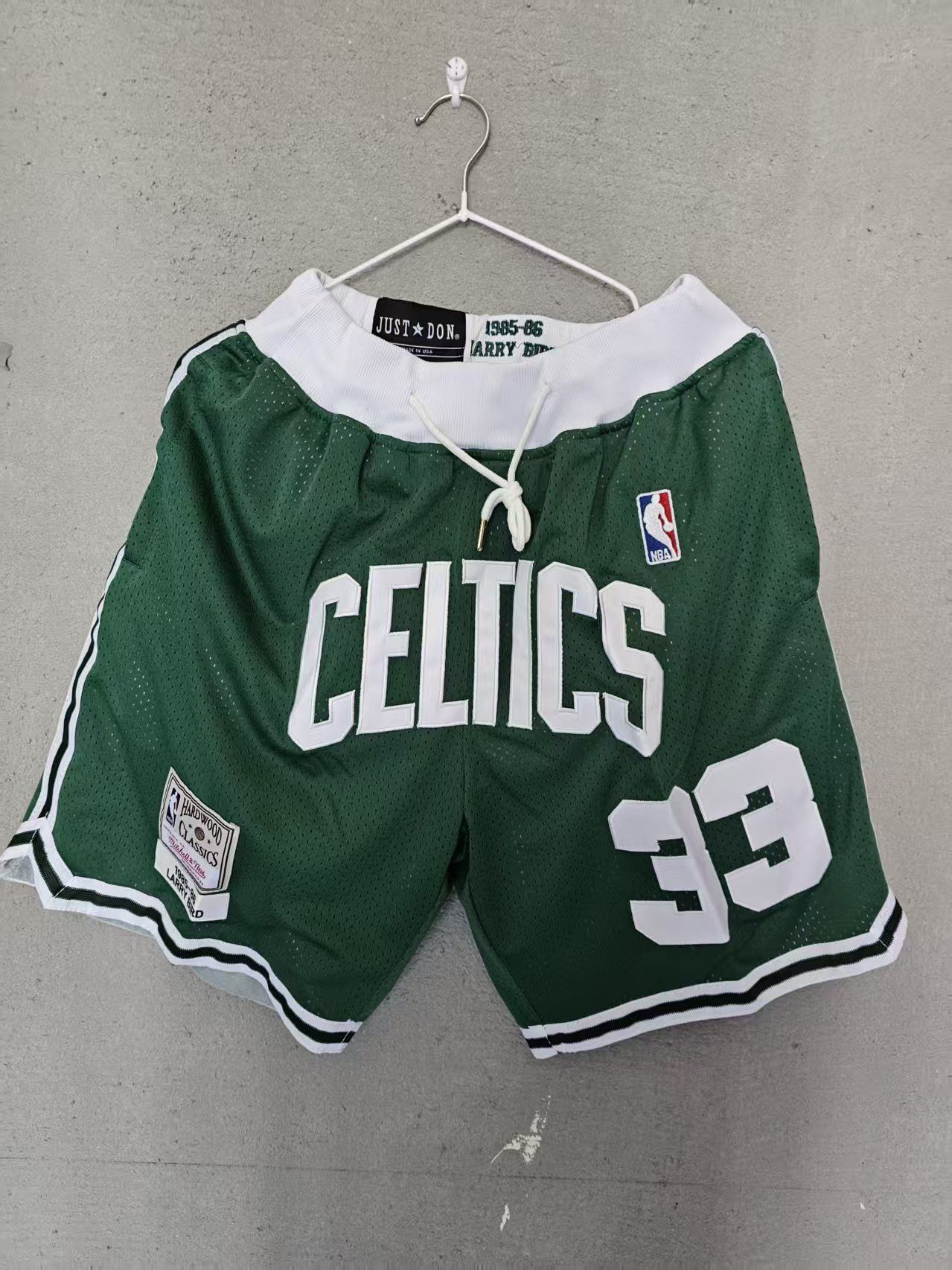 NBA Boston Celtics Short Pocket M Size 33 Larry Bird Size US 32 / EU 48 - 1 Thumbnail