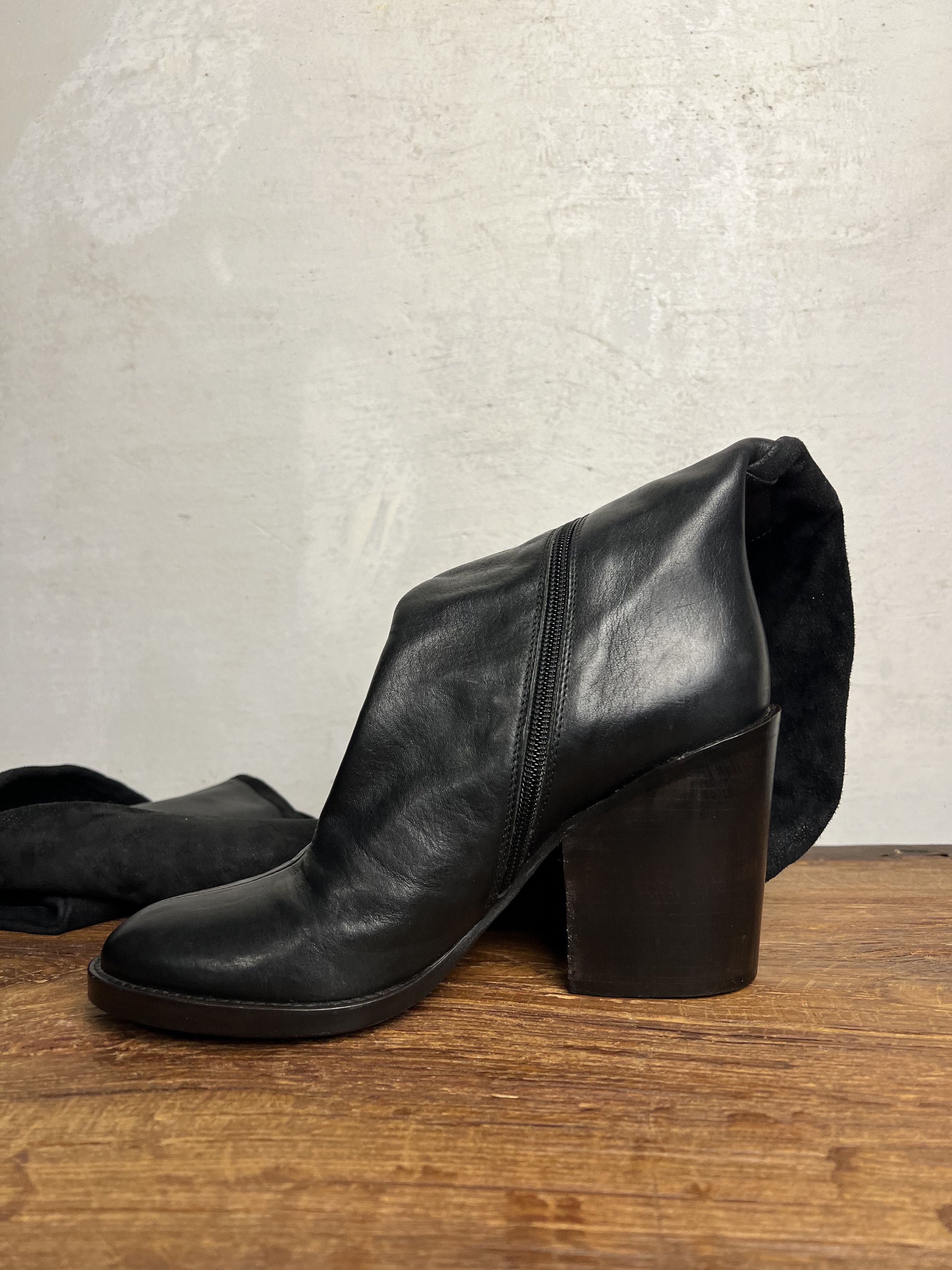 Haider Ackermann Haider Ackermann FW13 High Knee Deer Leather Boots Size US 9 / IT 39 - 9 Thumbnail