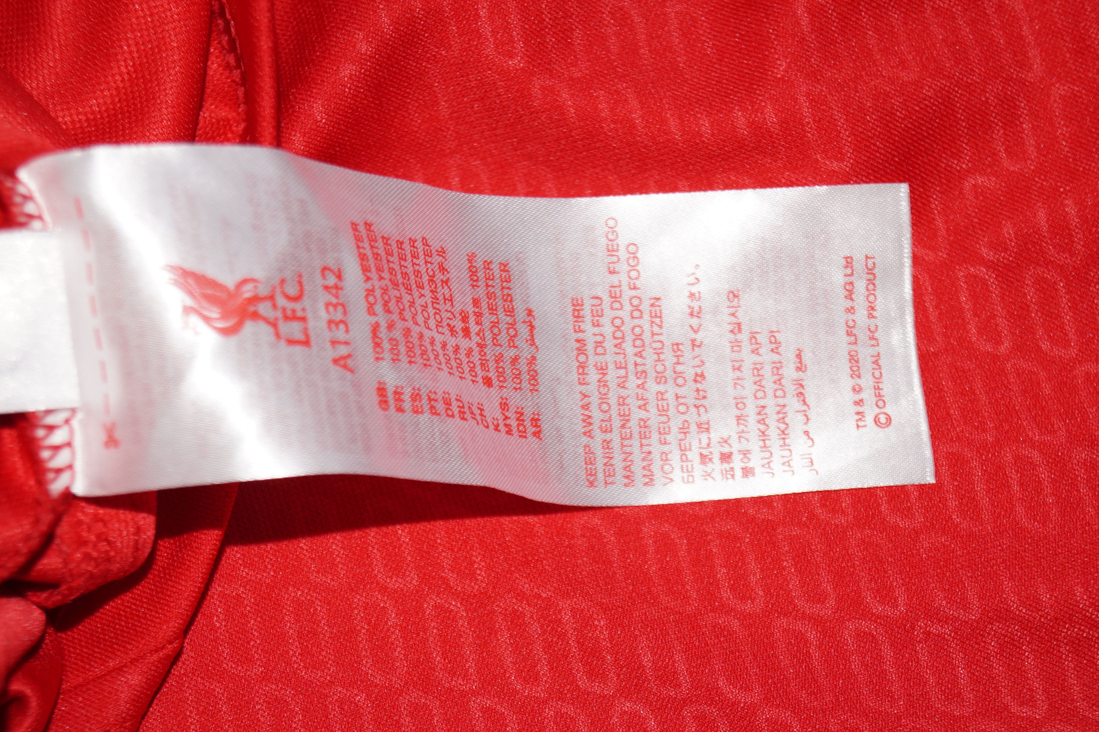 Other LFC x Liverpool F.C. x Soccer x Football Jersey x L size Size US L / EU 52-54 / 3 - 13 Thumbnail