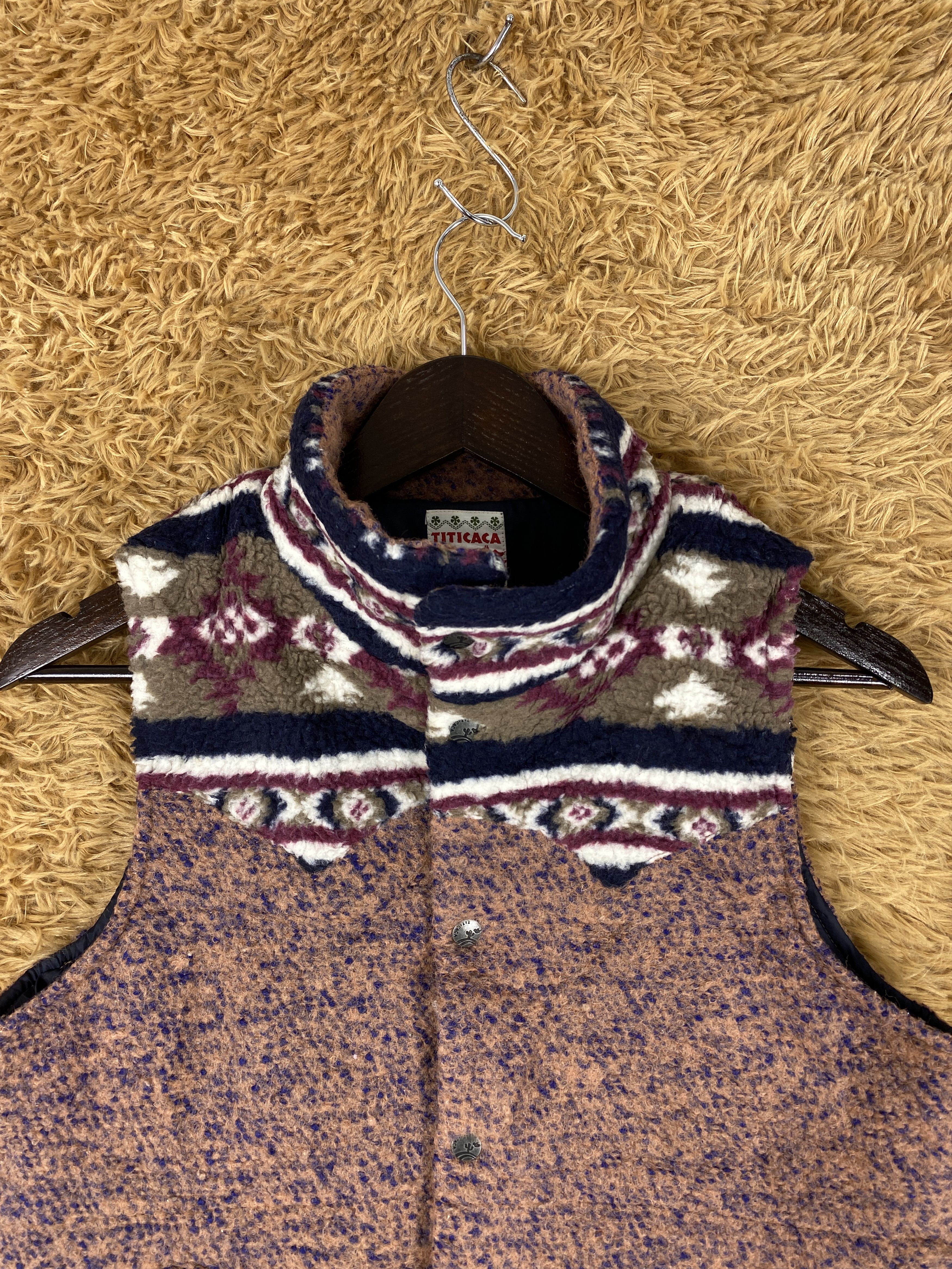 Japanese Brand Vintage Titicaca Native Navajo Wool Vest Size US S / EU 44-46 / 1 - 2 Thumbnail