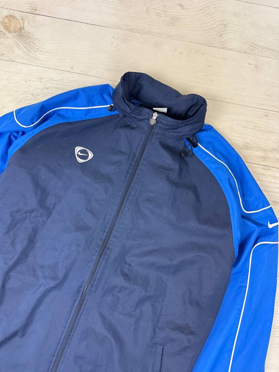 Nike Vintage Nike Windbreaker Jacket Hooded Nylon Swoosh 00s Size US XXL / EU 58 / 5 - 4 Thumbnail