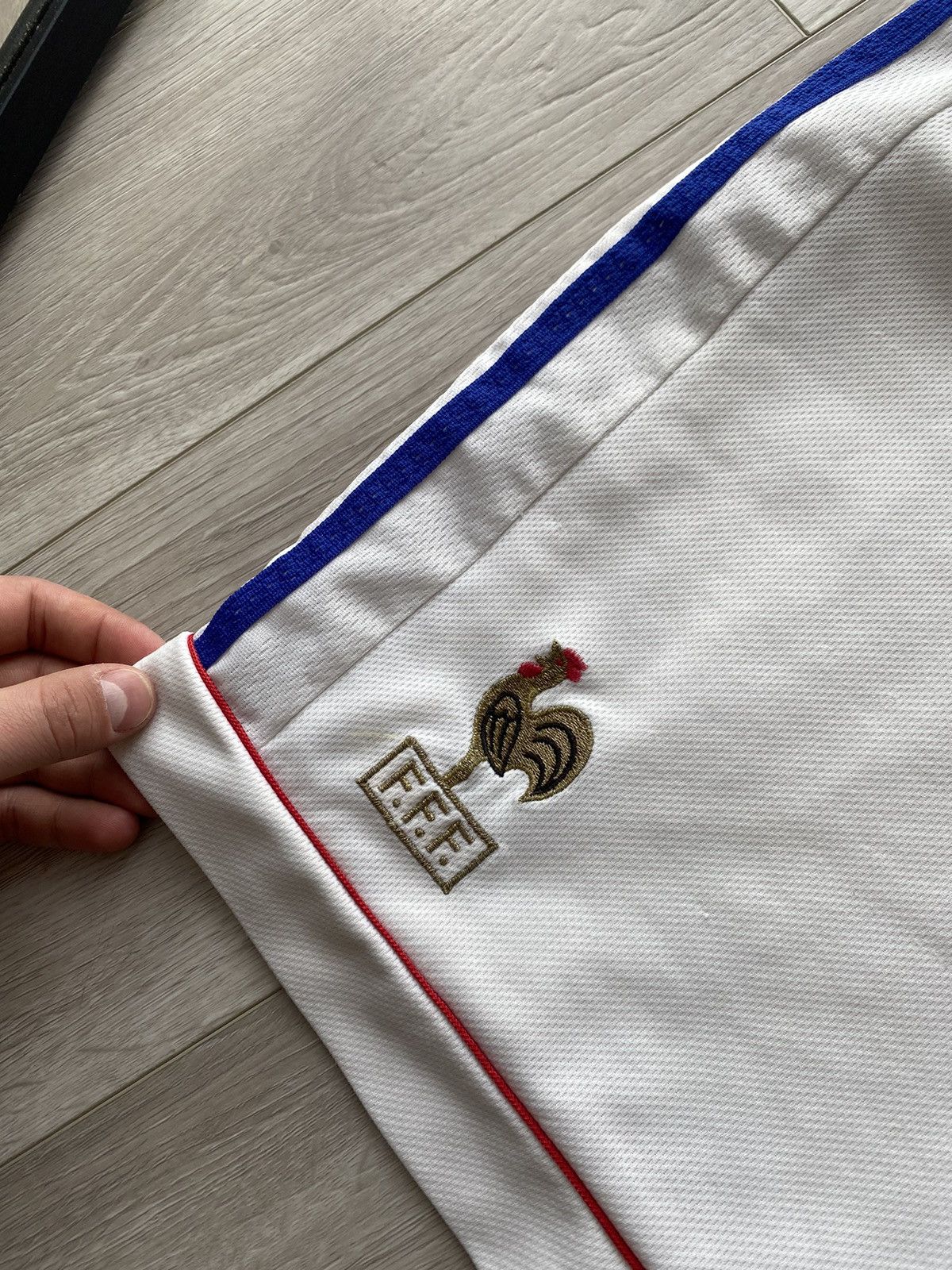 Adidas × Vintage Adidas Vintage 1998 FFF France National Team Soccer Shorts Size US 32 / EU 48 - 4 Thumbnail