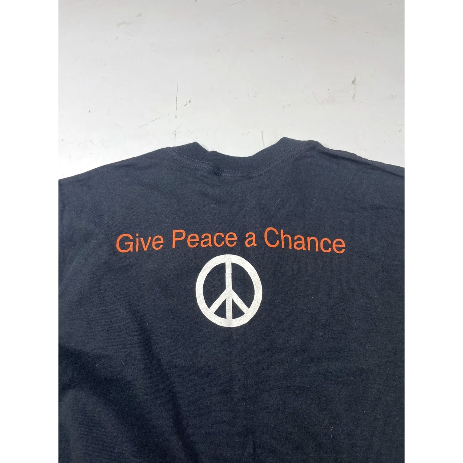 Vintage VINTAGE Winterland John Lennon Imagine Give Peace a Chance T-Shirt Small Men S Black Peace 2003 Winterland Size US S / EU 44-46 / 1 - 6 Thumbnail