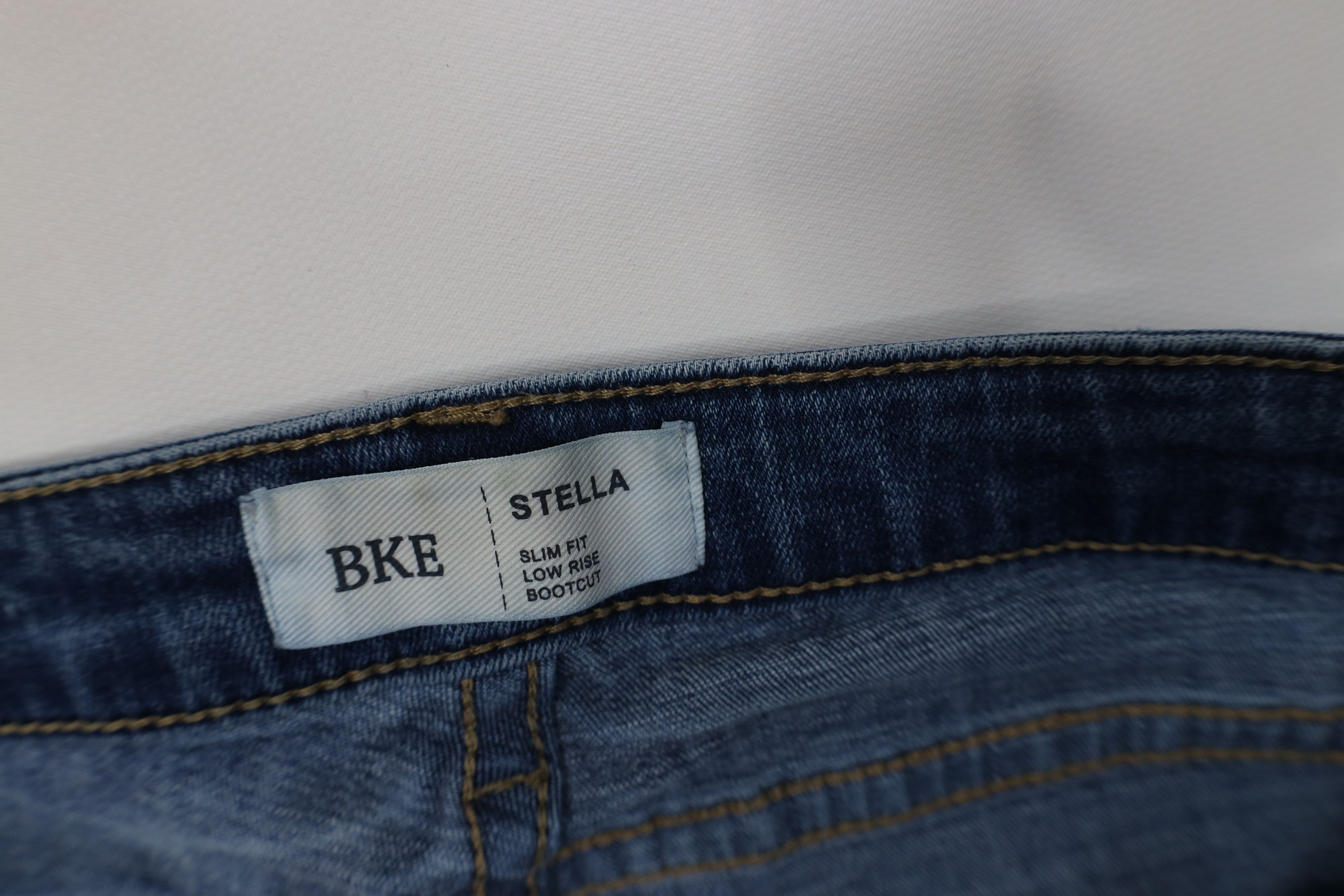 Vintage Buckle BKE Stella Slim Fit Low Rise Bootcut Stretch Jeans Size 28" / US 6 / IT 42 - 7 Thumbnail