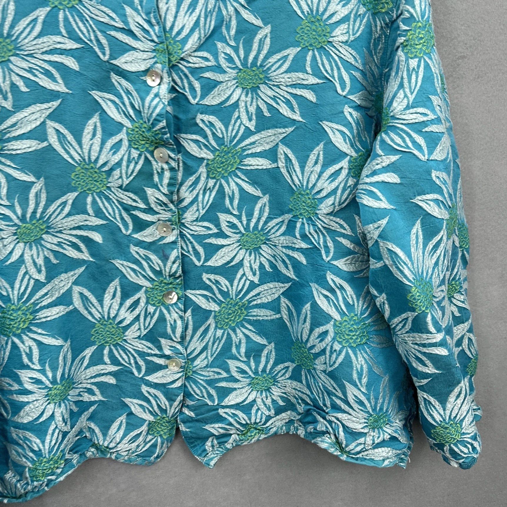 Vintage Chicos Blouse Women Large Blue Silk Blend Floral Button Down Embroidered Cottagecore READ Size L / US 10 / IT 46 - 3 Thumbnail