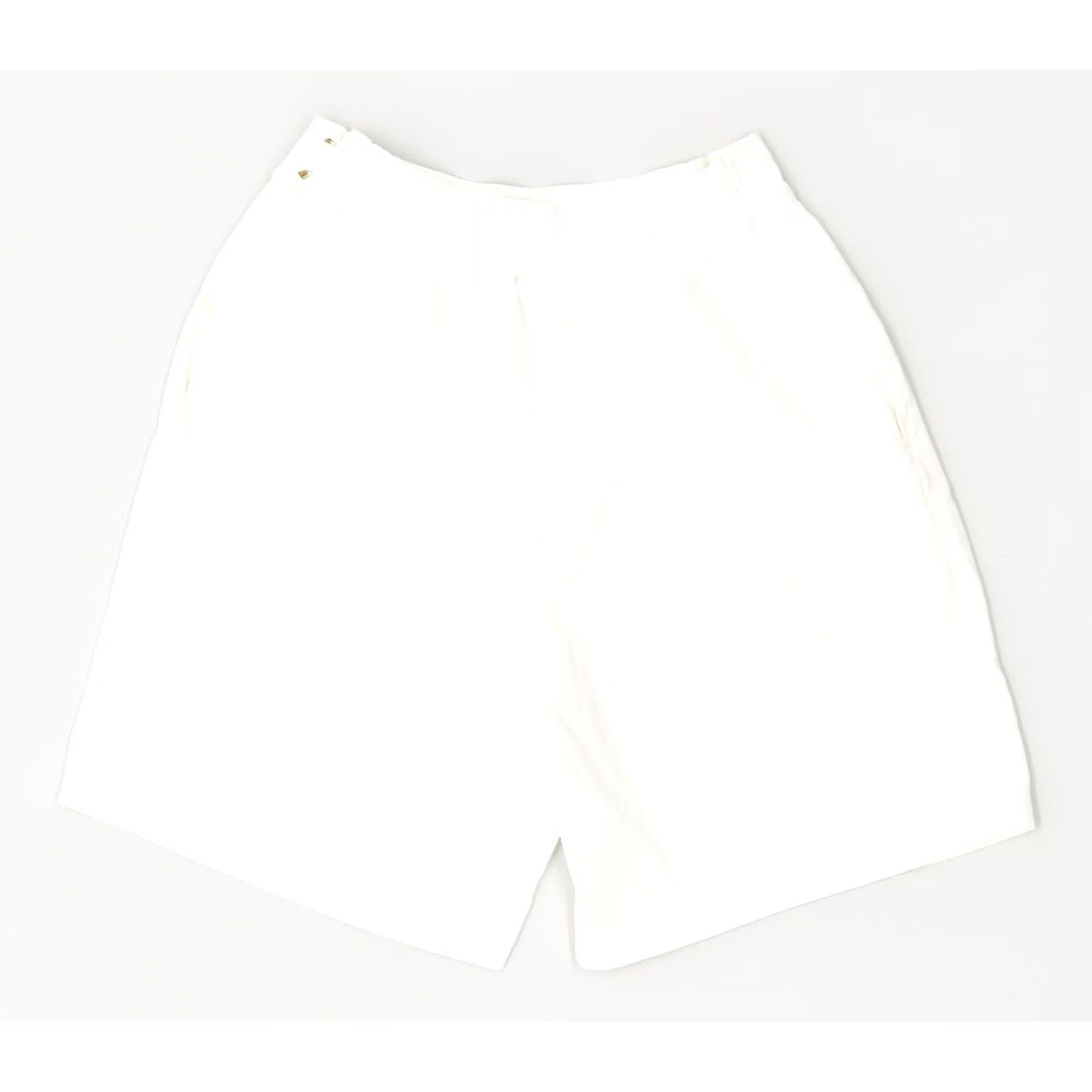 Vintage VINTAGE CITY GIRL SPORT Womens High Waist Casual Shorts Medium W28 White Cotton HX01 Size 32" / US 10 / IT 46 - 2 Thumbnail