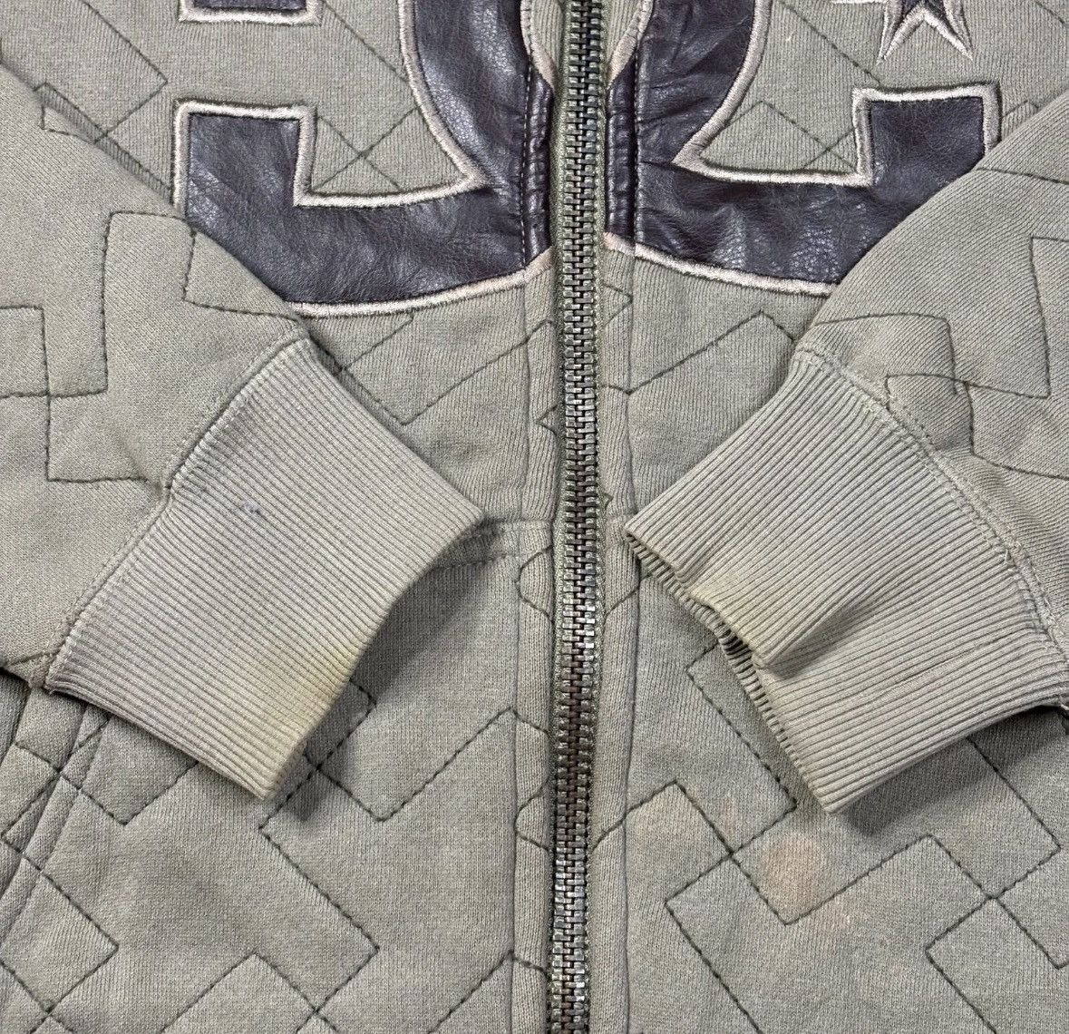 DC DC Shoes Hoodie Olive Embroidered Size US S / EU 44-46 / 1 - 4 Thumbnail
