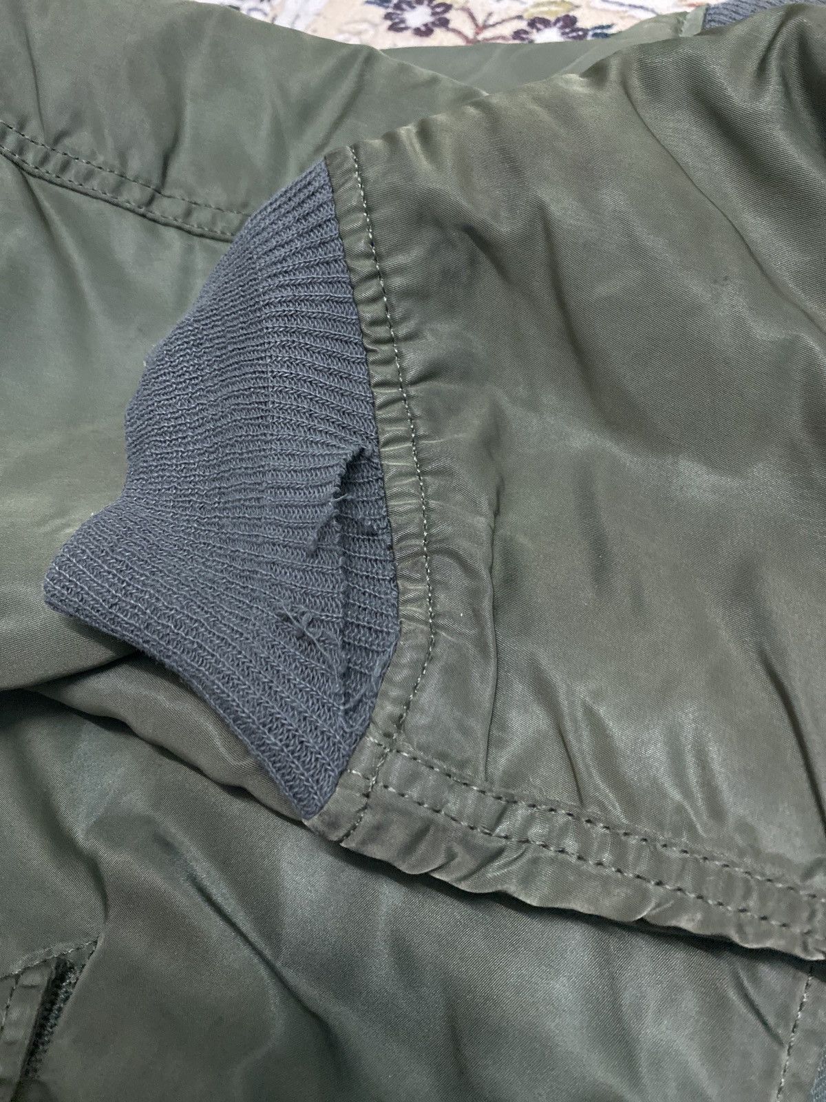 Alpha Industries × Vintage Vintage ma-1 Alpha industries bomber jacket Size US L / EU 52-54 / 3 - 15 Thumbnail