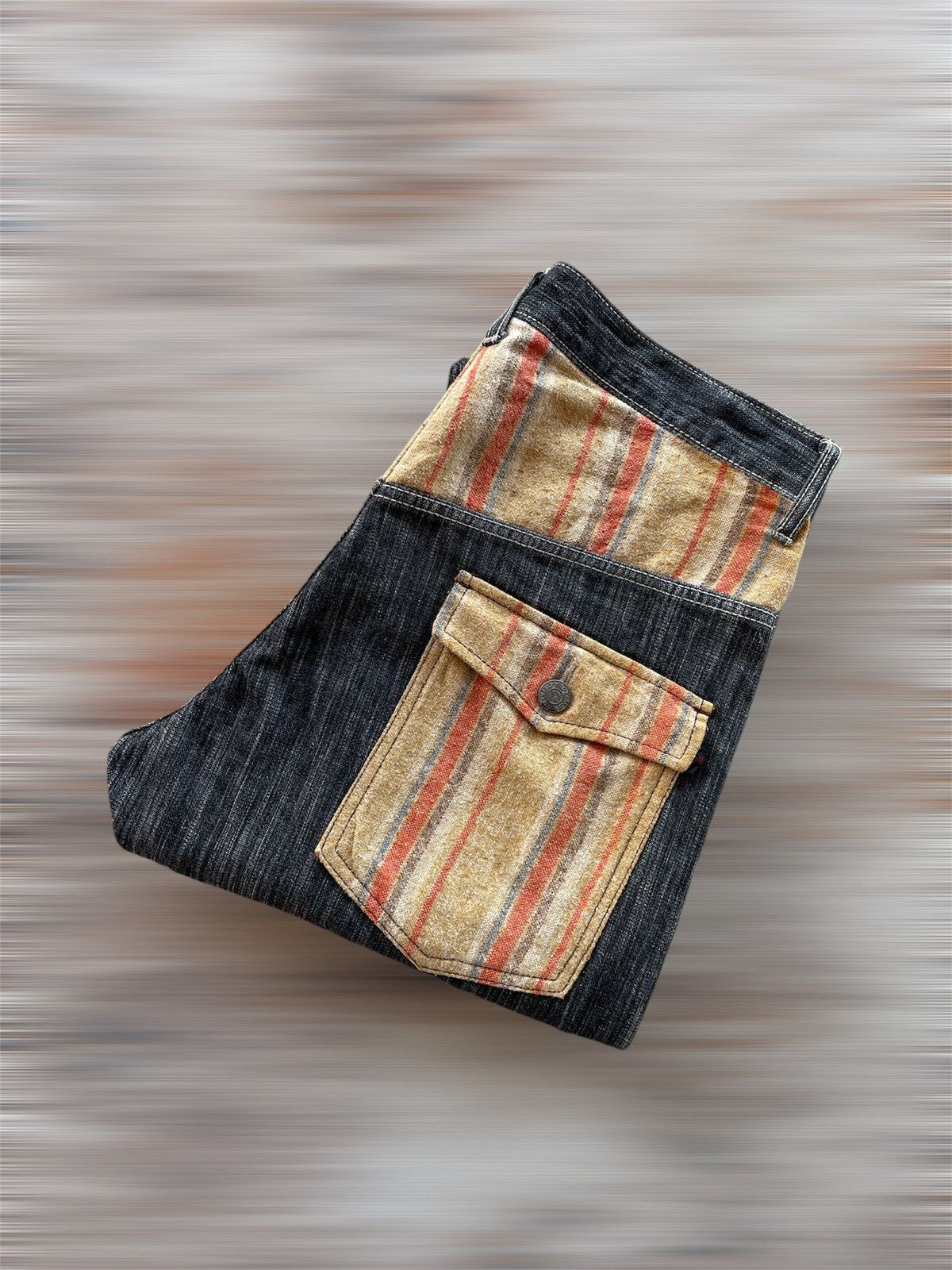 Fashion Victim × Vintage WILD KHAKIS PATCHWORK POCKET JEANS Size US 33 - 3 Thumbnail