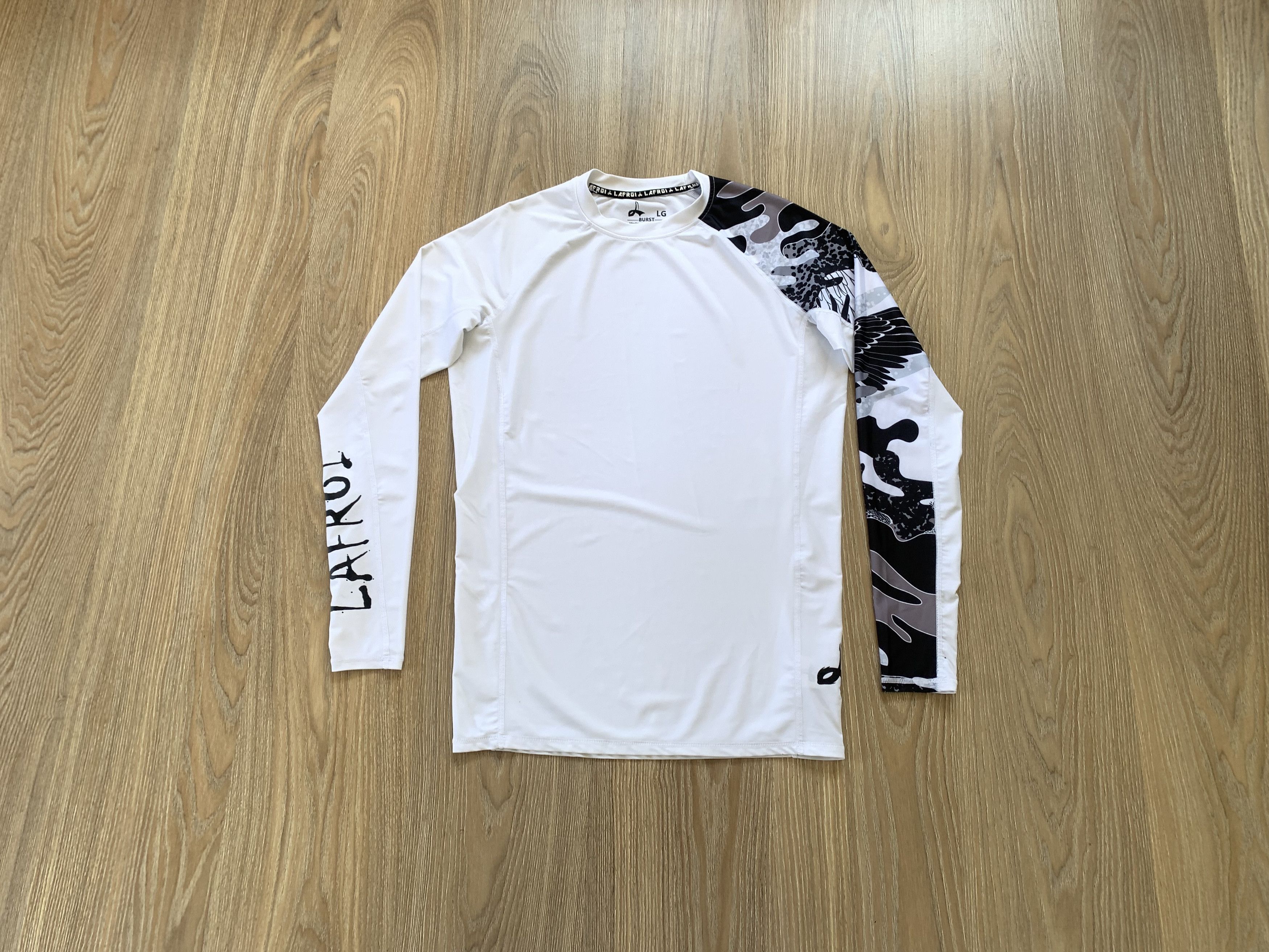 Other LAFROI Men's Long Sleeve UPF 50+ Compression Rash Guard Size US L / EU 52-54 / 3 - 9 Thumbnail
