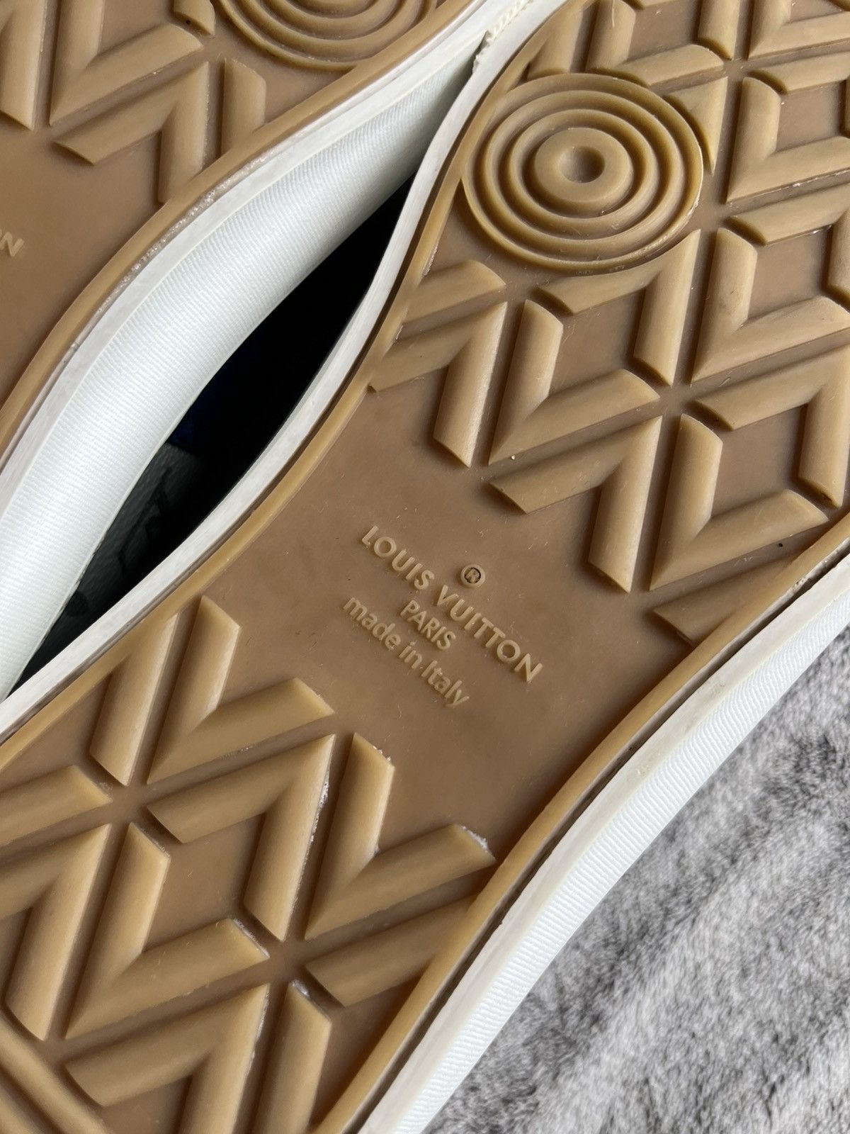 Designer × Louis Vuitton Louis Vuitton Monogram Trocadero Sneaker Low 'Blue Silver' Size US 11 / EU 44 - 9 Thumbnail