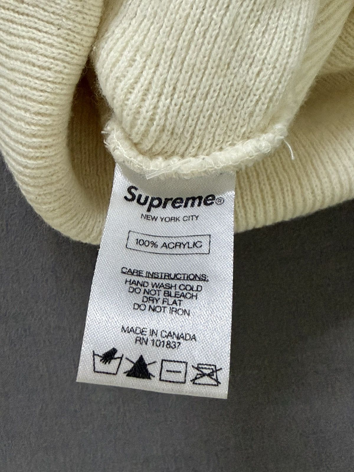 Kaws × Supreme Supreme beanie hat Size ONE SIZE - 2 Thumbnail