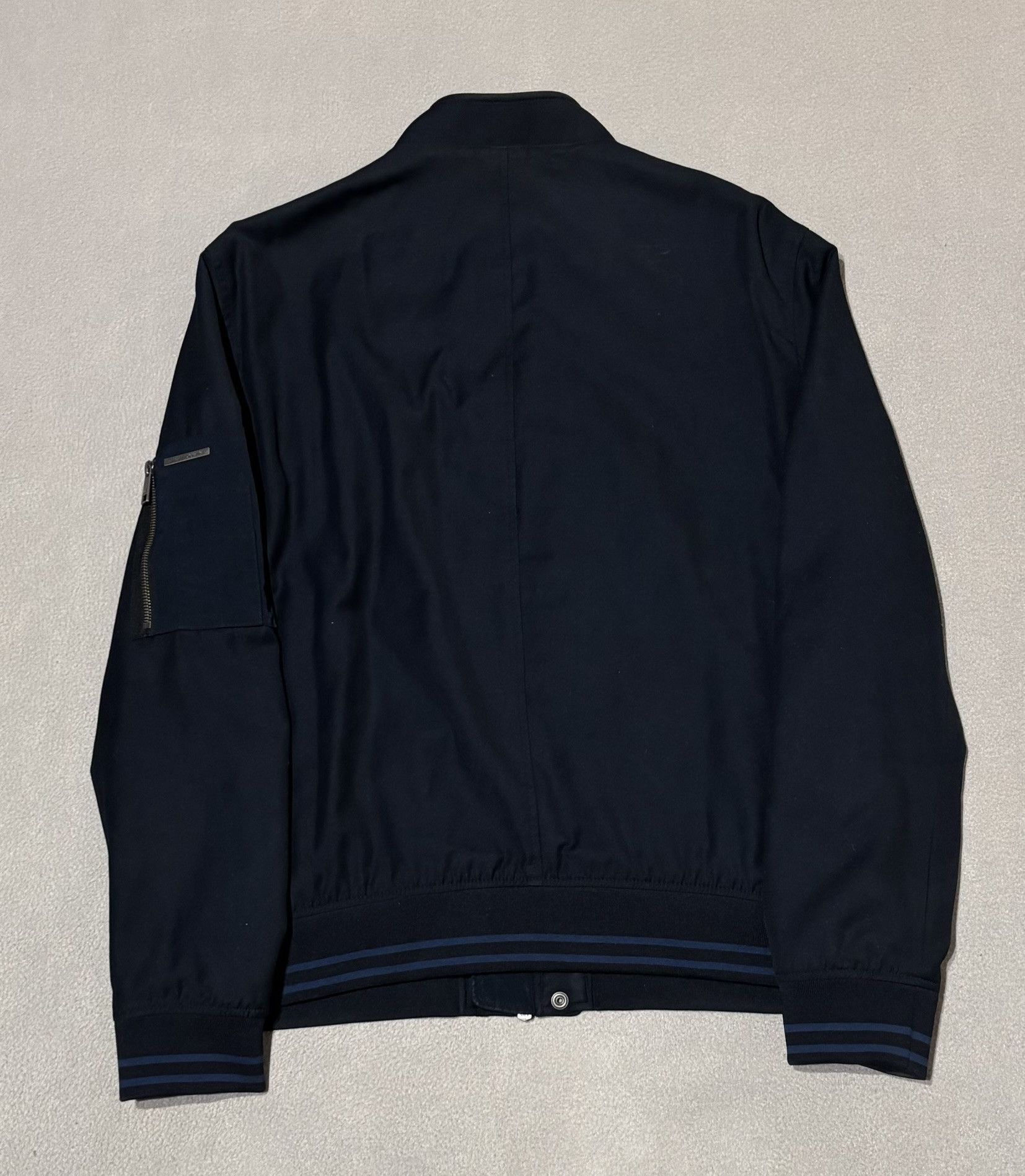 Armani Exchange Armani Exchange bomber jacket size XL Size US XL / EU 56 / 4 - 11 Thumbnail
