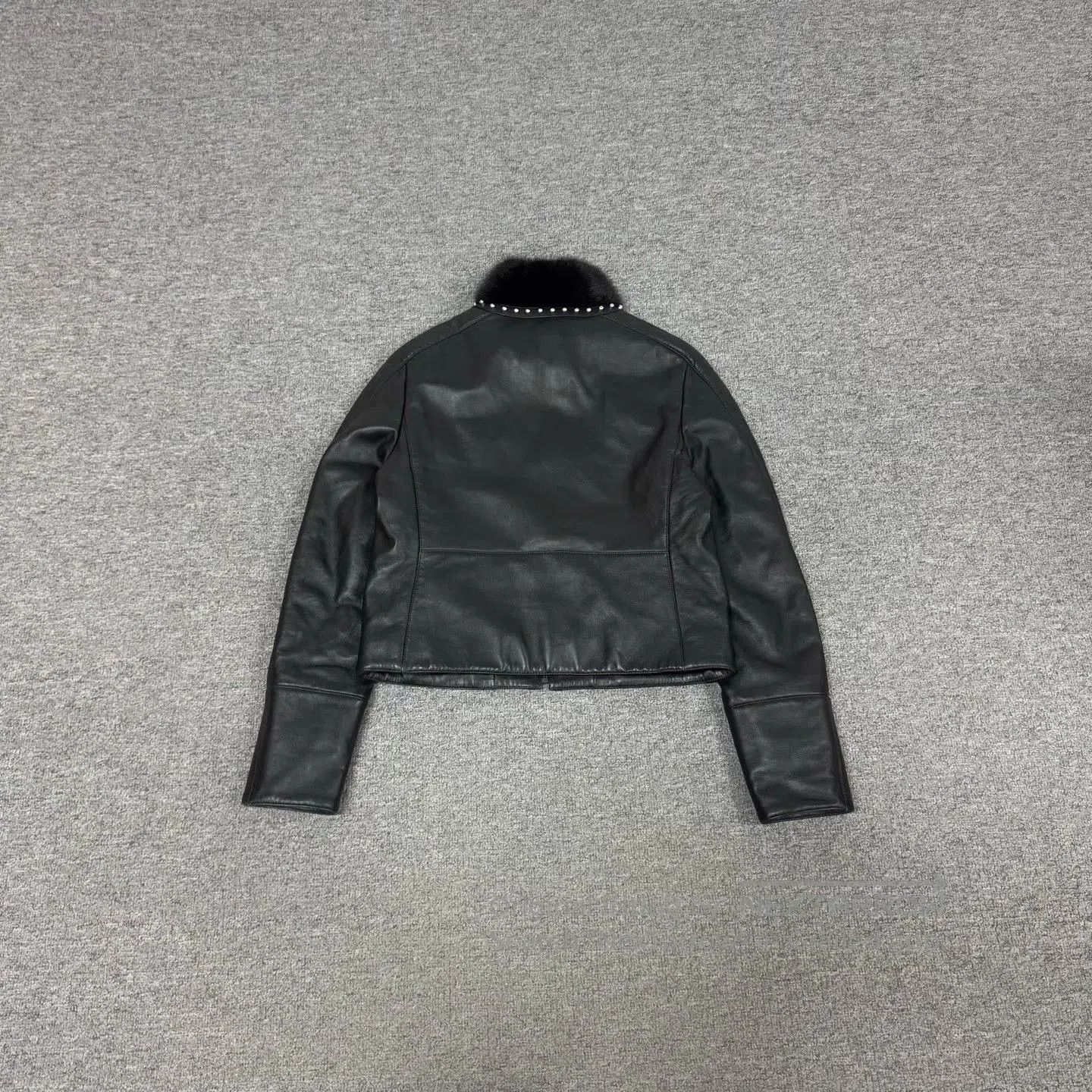 Fendi FENDI Karl Lagerfeld Mink Collar Lambskin Jacket. Size S / US 4 / IT 40 - 4 Thumbnail