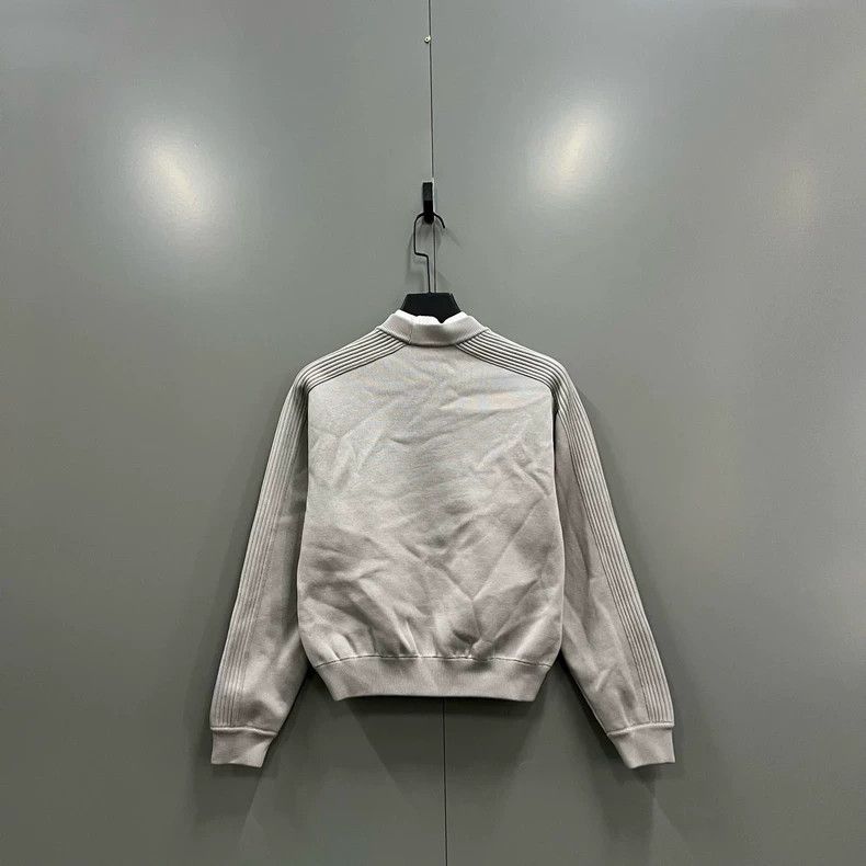 Louis Vuitton Louis Vuitton Grey logo knit sweater 2501-Nextarrow Size US S / EU 44-46 / 1 - 2 Thumbnail