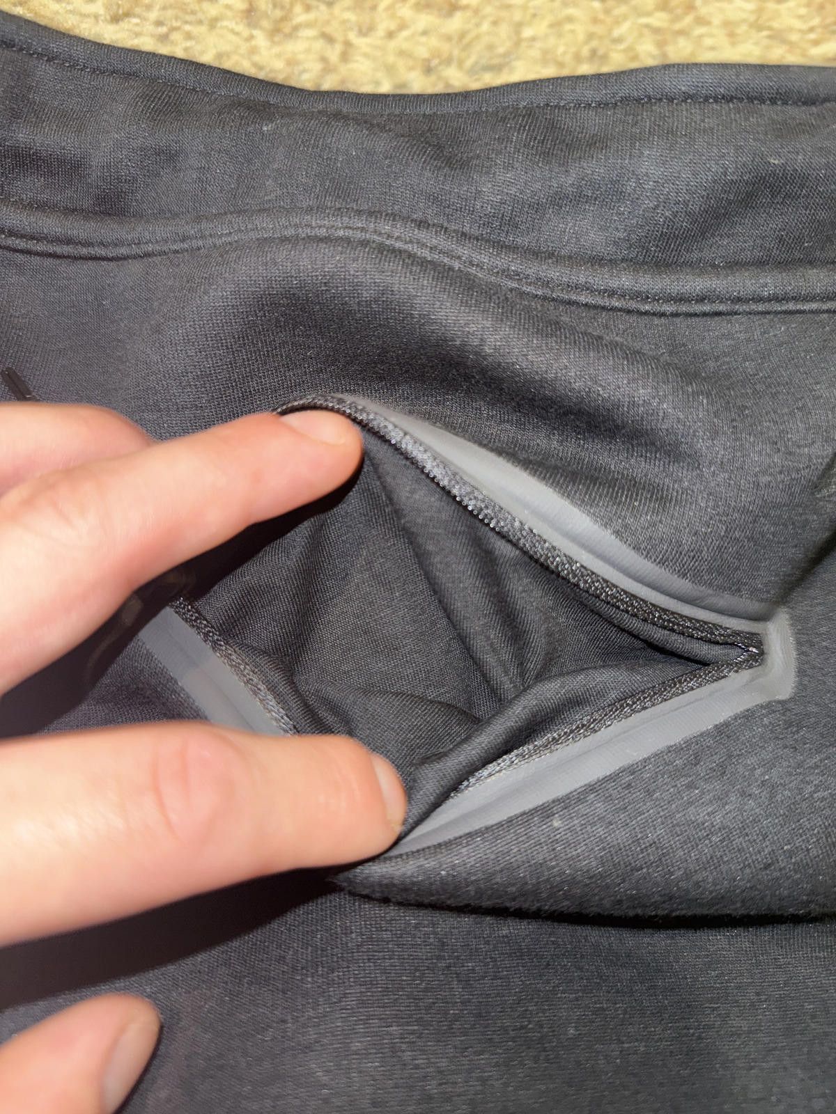 Nike Nike Tech Men's Fleece Loose-Fit Open Hem Pants Size US 40 / EU 56 - 9 Thumbnail