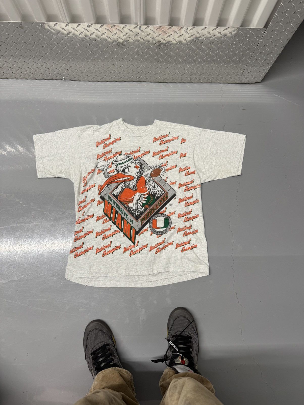 Vintage 90’s Vintage Miami Hurricane’s champion shirt orange/green Size US L / EU 52-54 / 3 - 2 Thumbnail