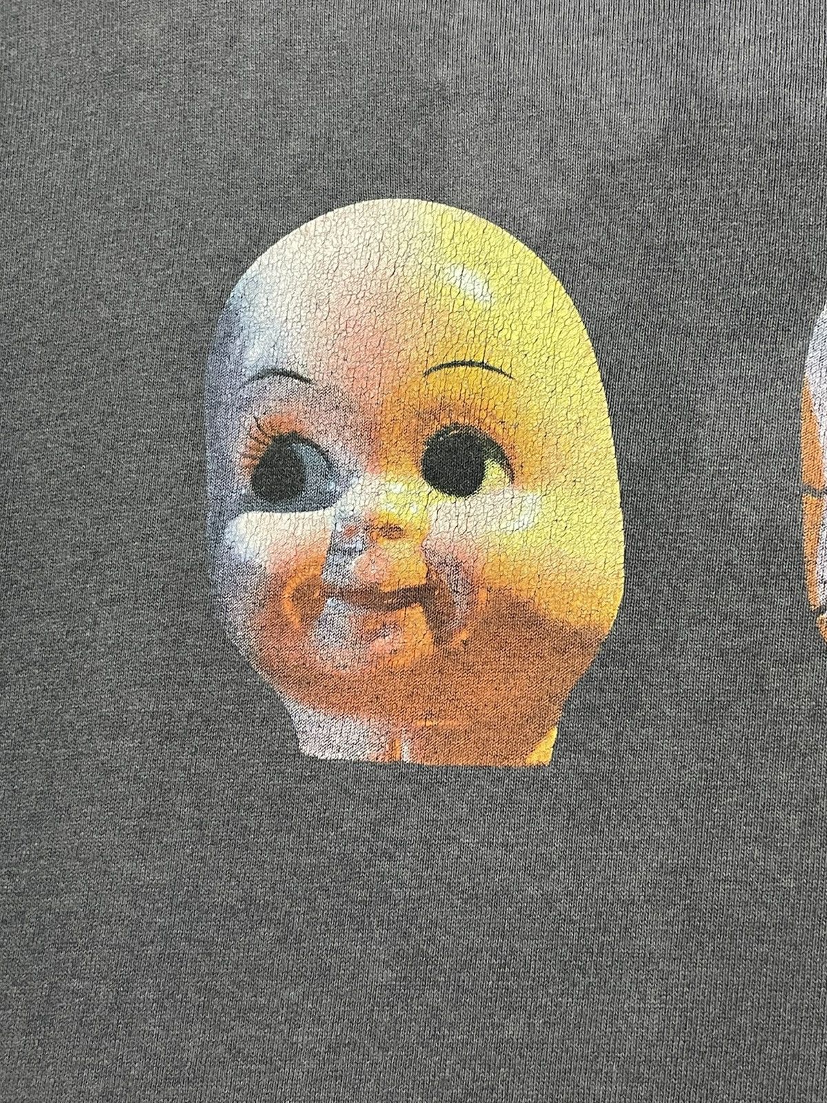 Vintage Vintage 1990s Original Staind Doll Face Sunfaded Rock Tshirt Size US M / EU 48-50 / 2 - 9 Thumbnail