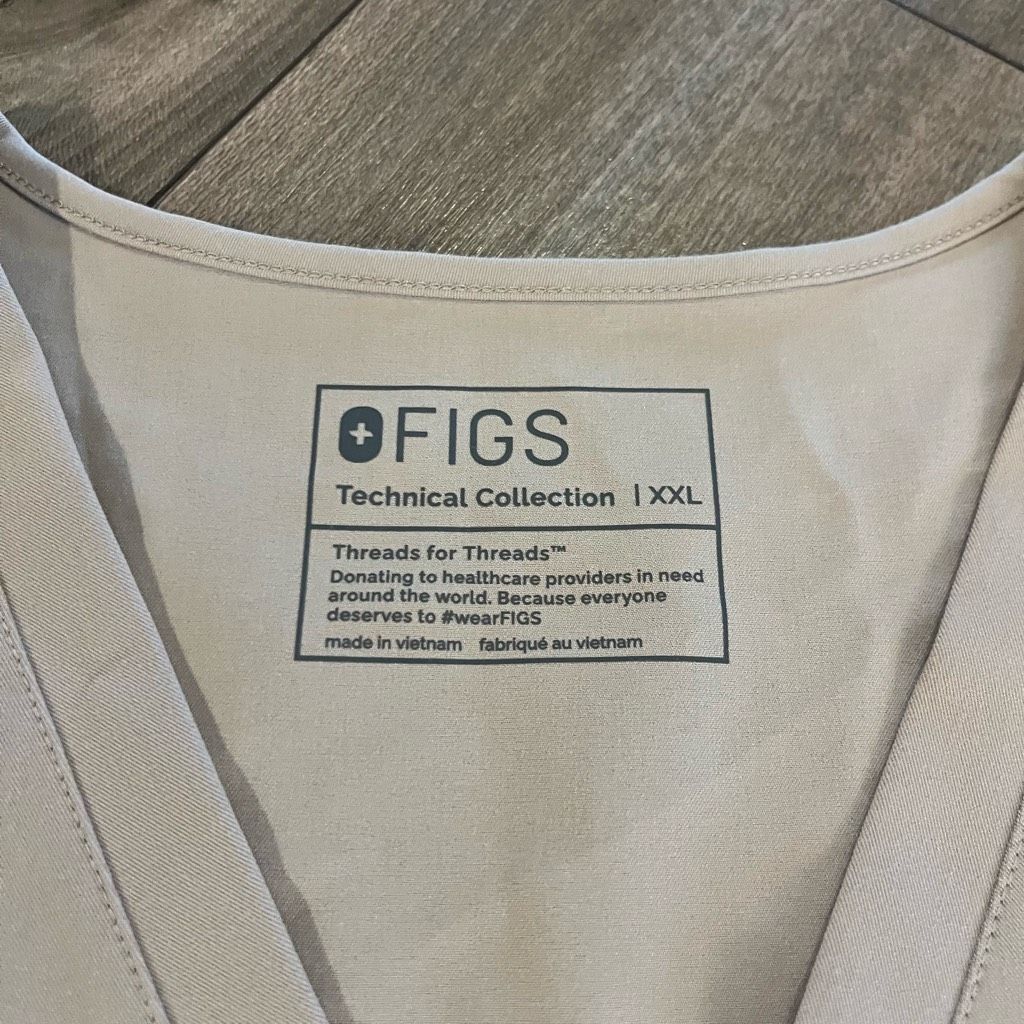 Other Figs Technical Collection Tan/ Khaki Top Women XXL Size XL / US 12-14 / IT 48-50 - 3 Thumbnail